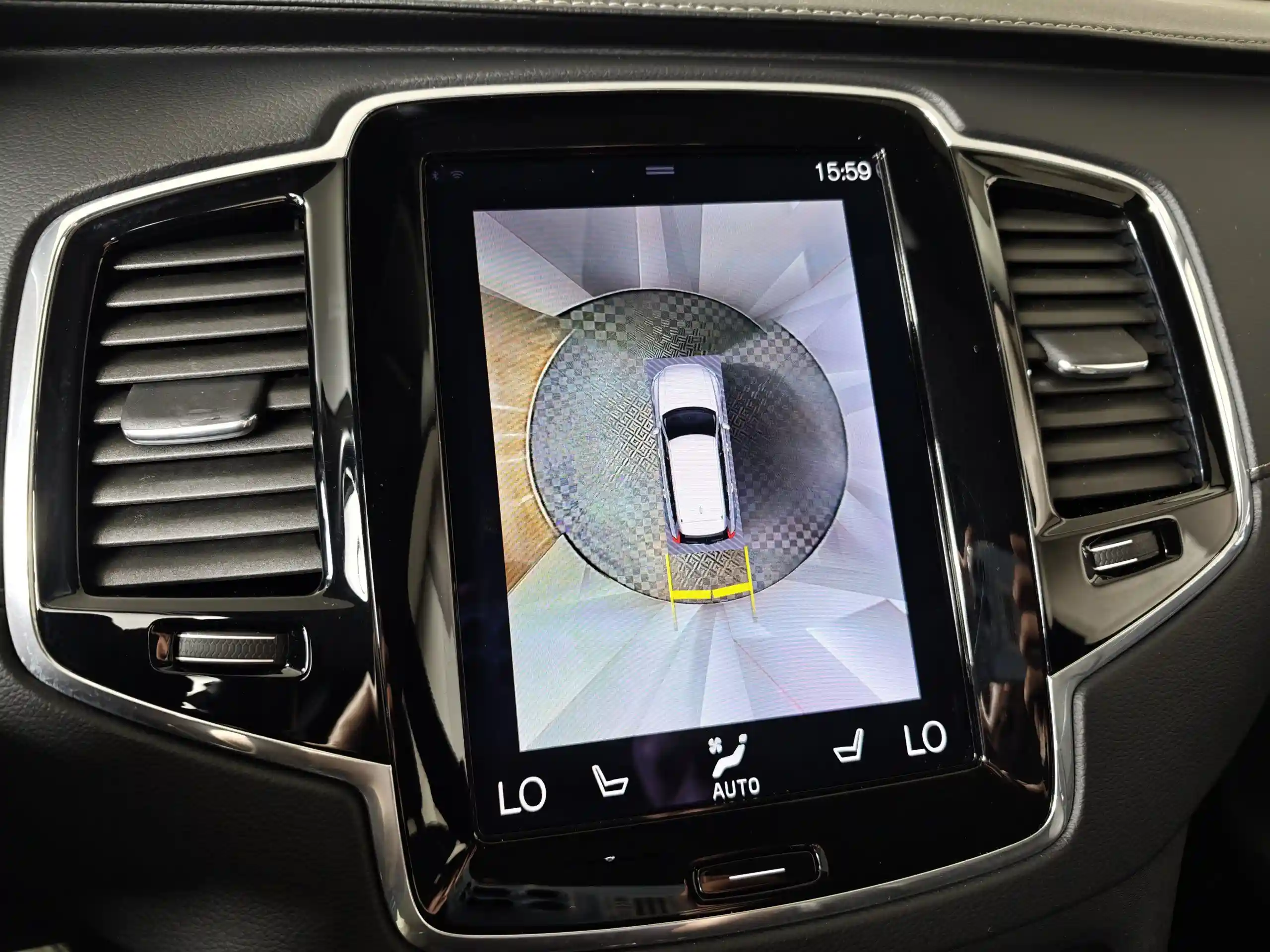 Volvo XC90 2019