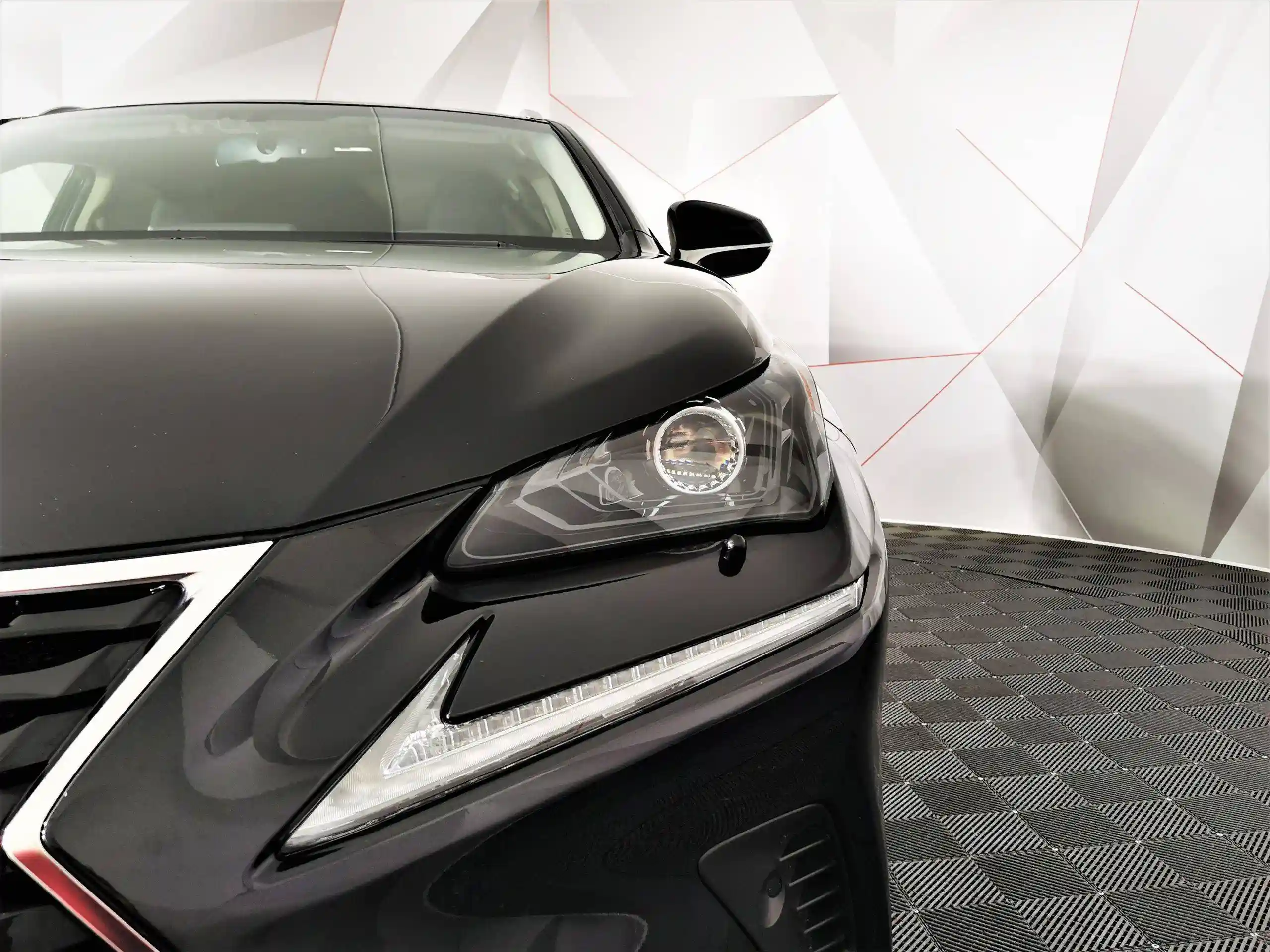 Lexus NX 2021
