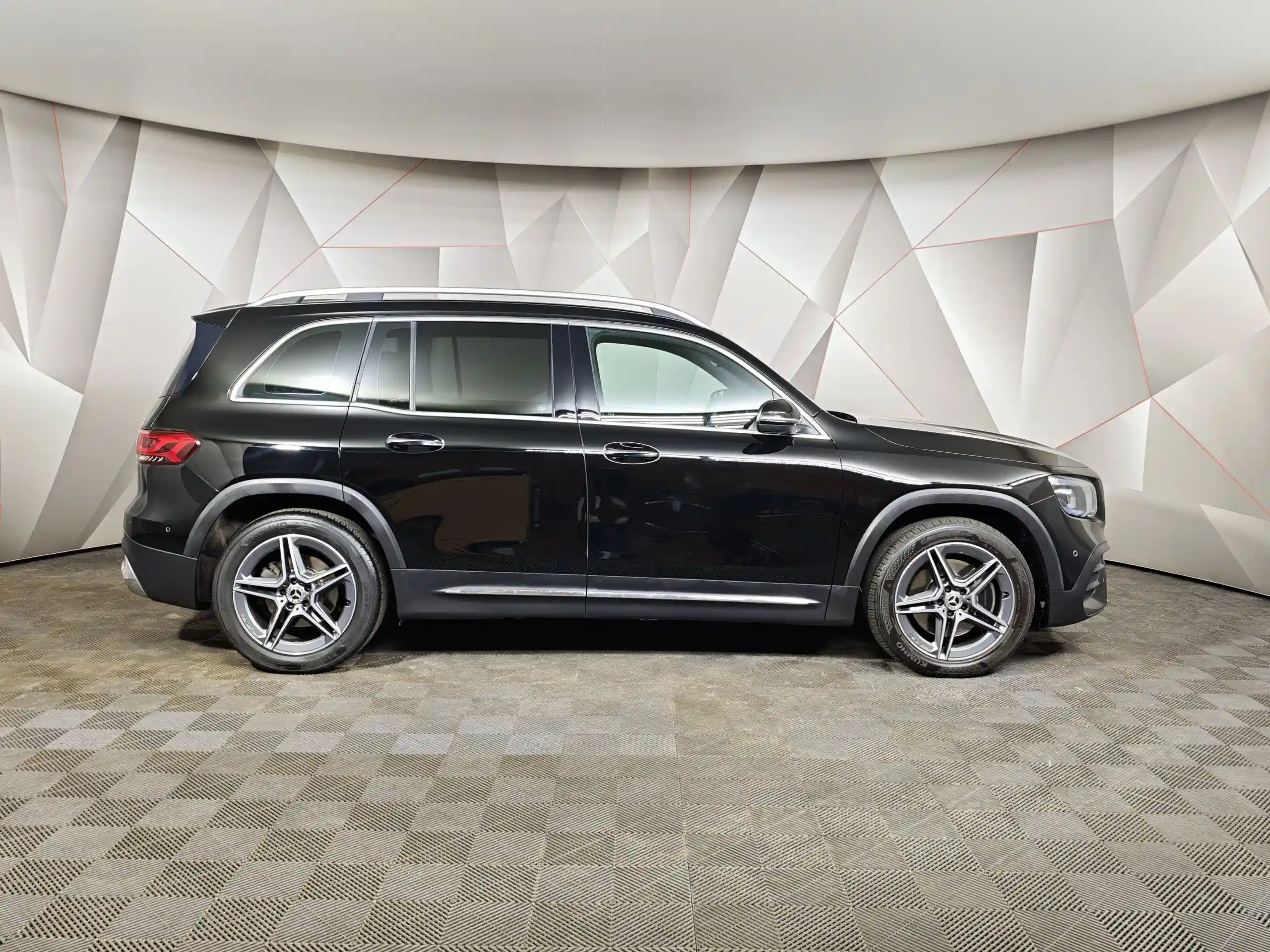 Mercedes-Benz GLB 2020
