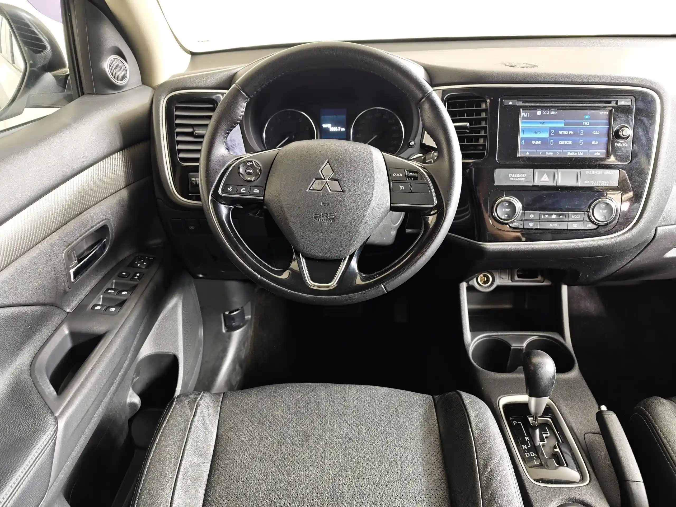 Mitsubishi Outlander 2015