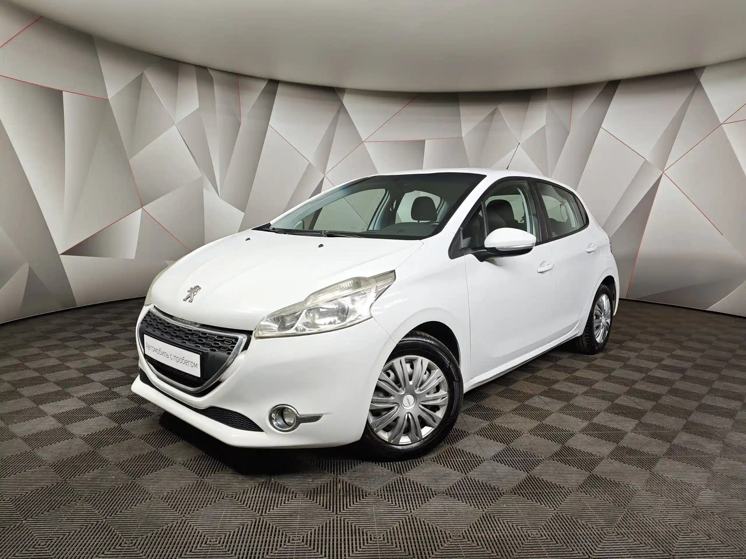 Peugeot 208 2013