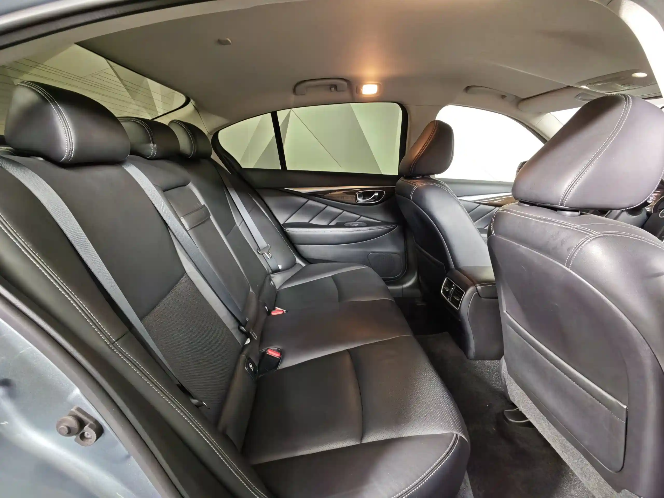 Infiniti Q50 2017