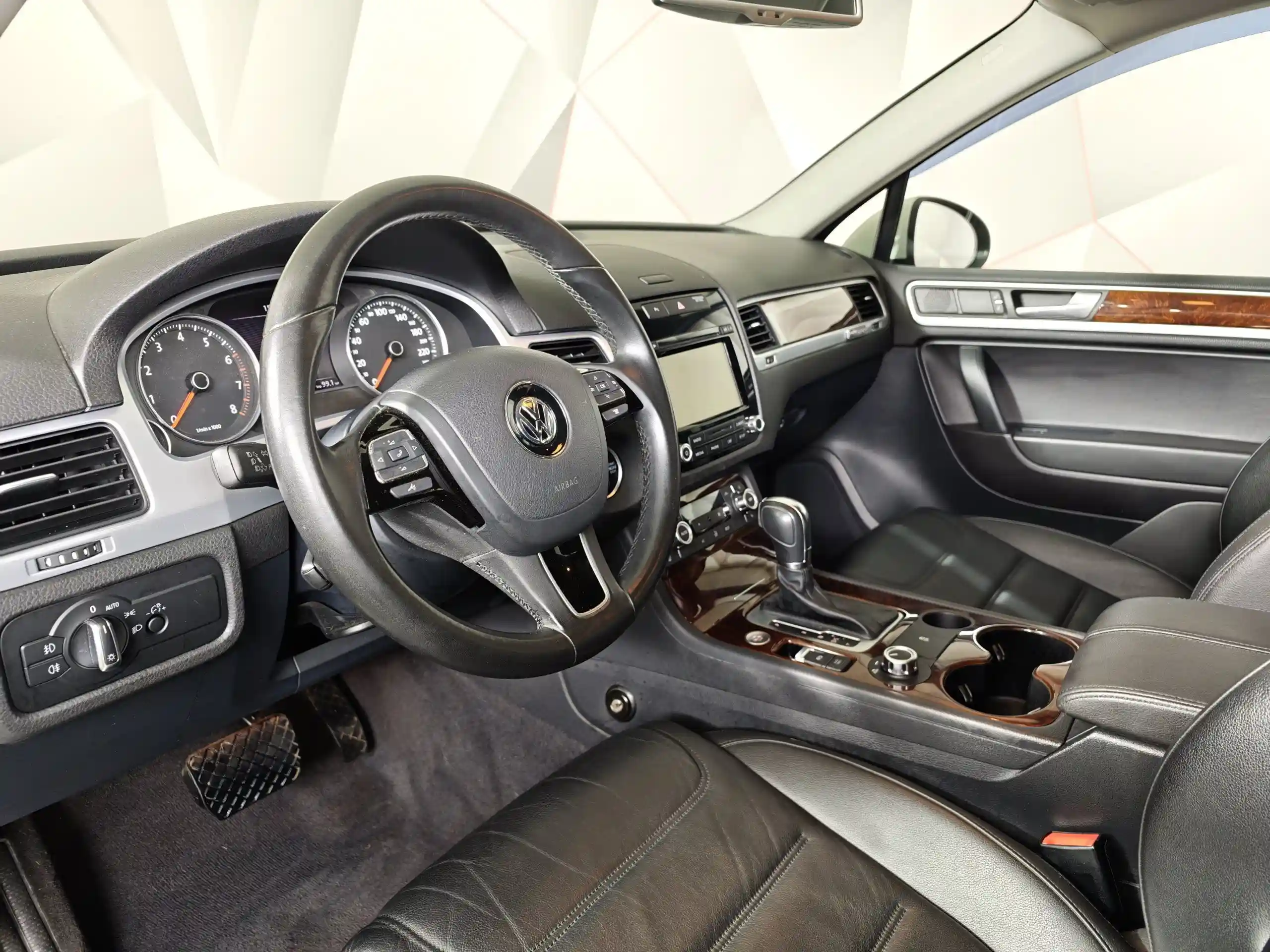 Volkswagen Touareg 2012