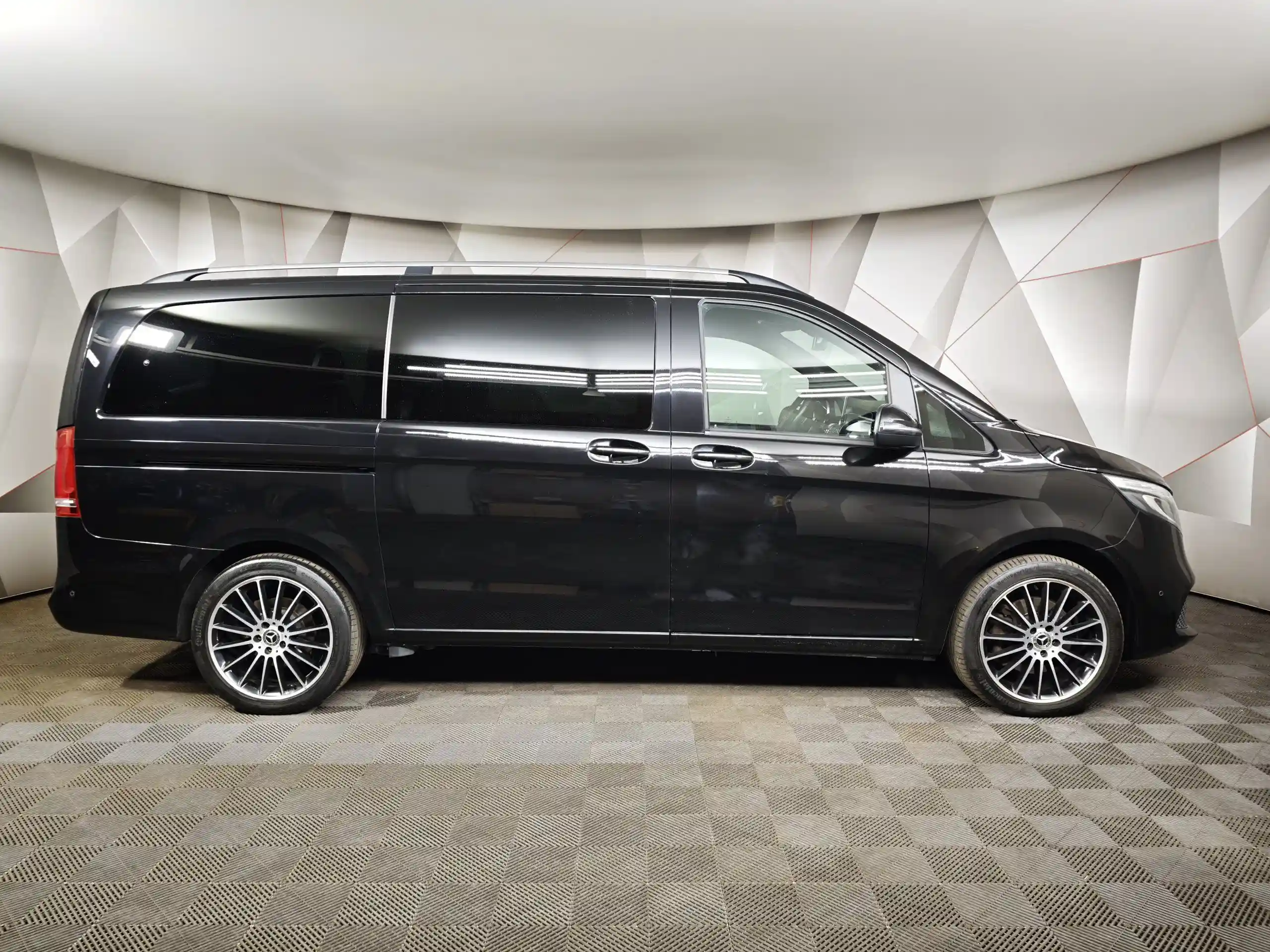 Mercedes-Benz V-Класс 2019