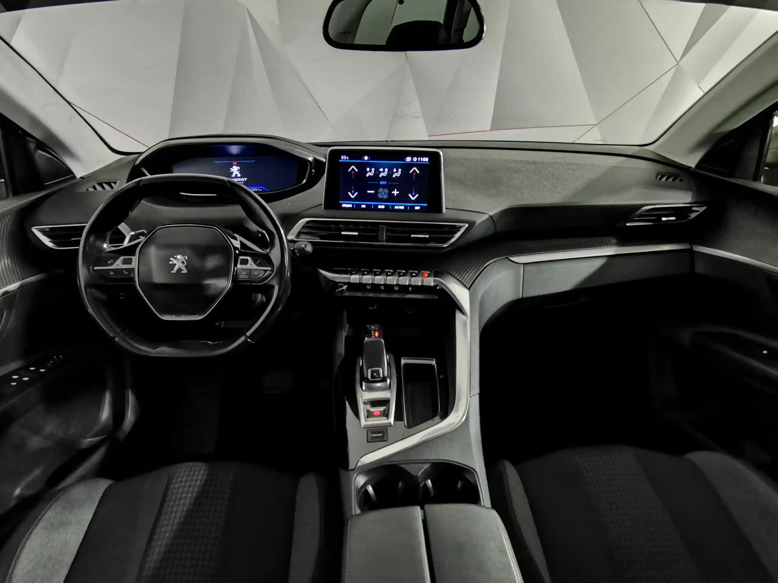 Peugeot 5008 2019