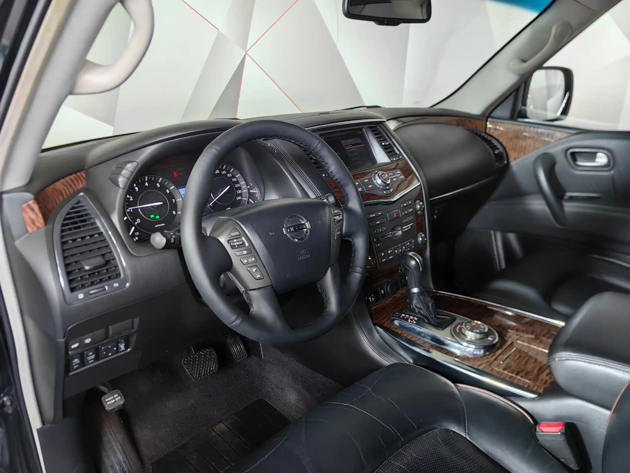 Nissan Patrol 2012