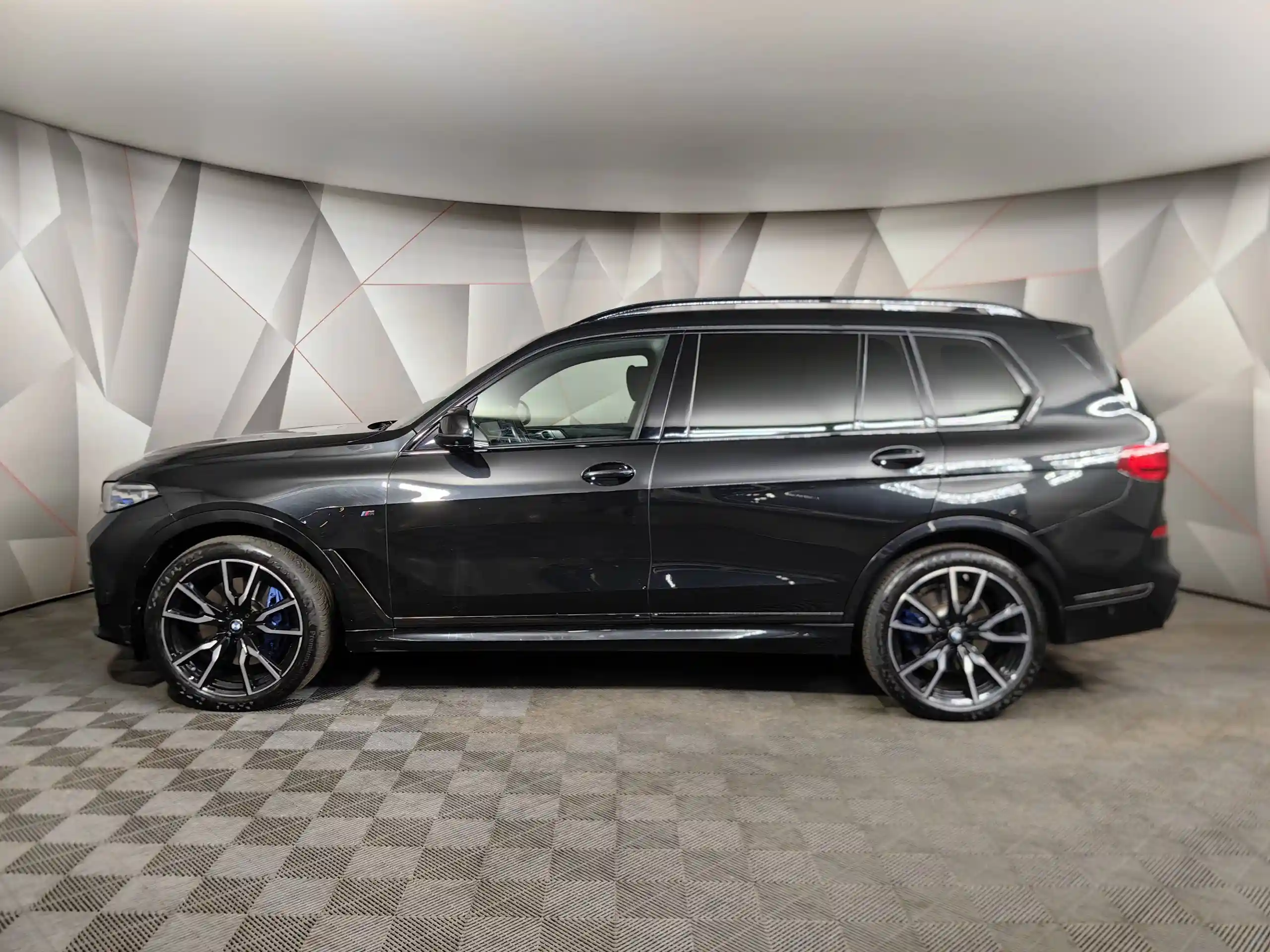 BMW X7 2021
