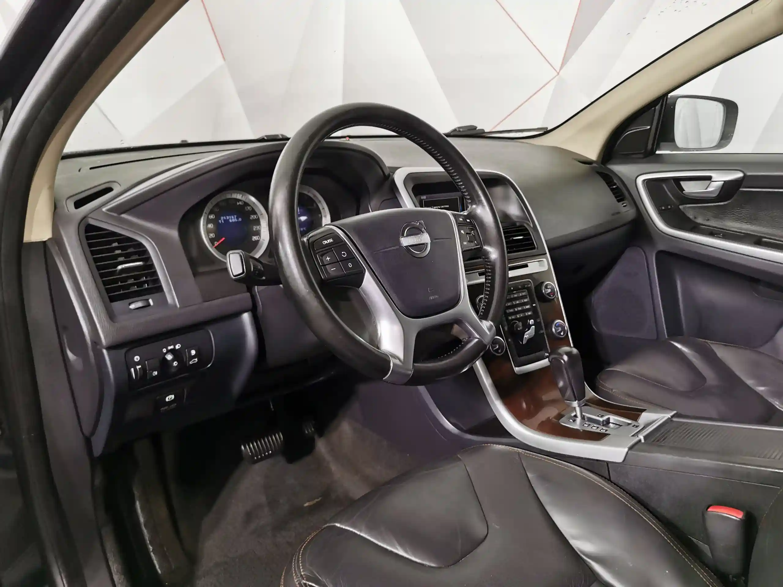 Volvo XC60 2011