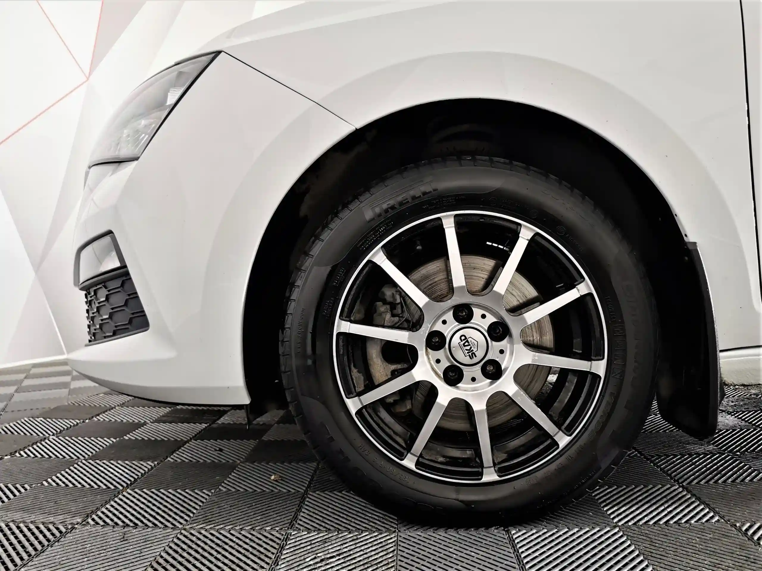 Skoda Rapid 2021