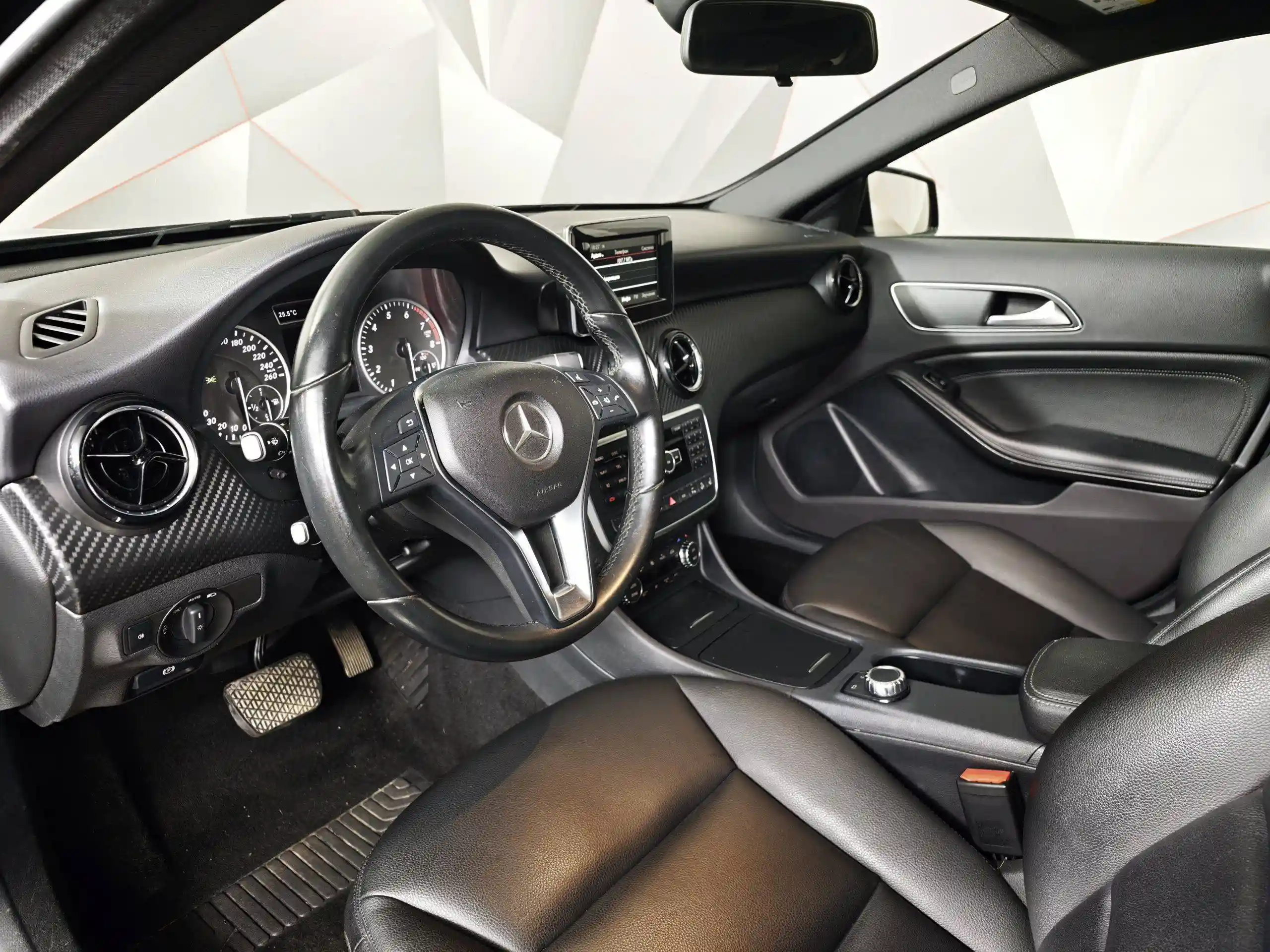 Mercedes-Benz GLA 2014