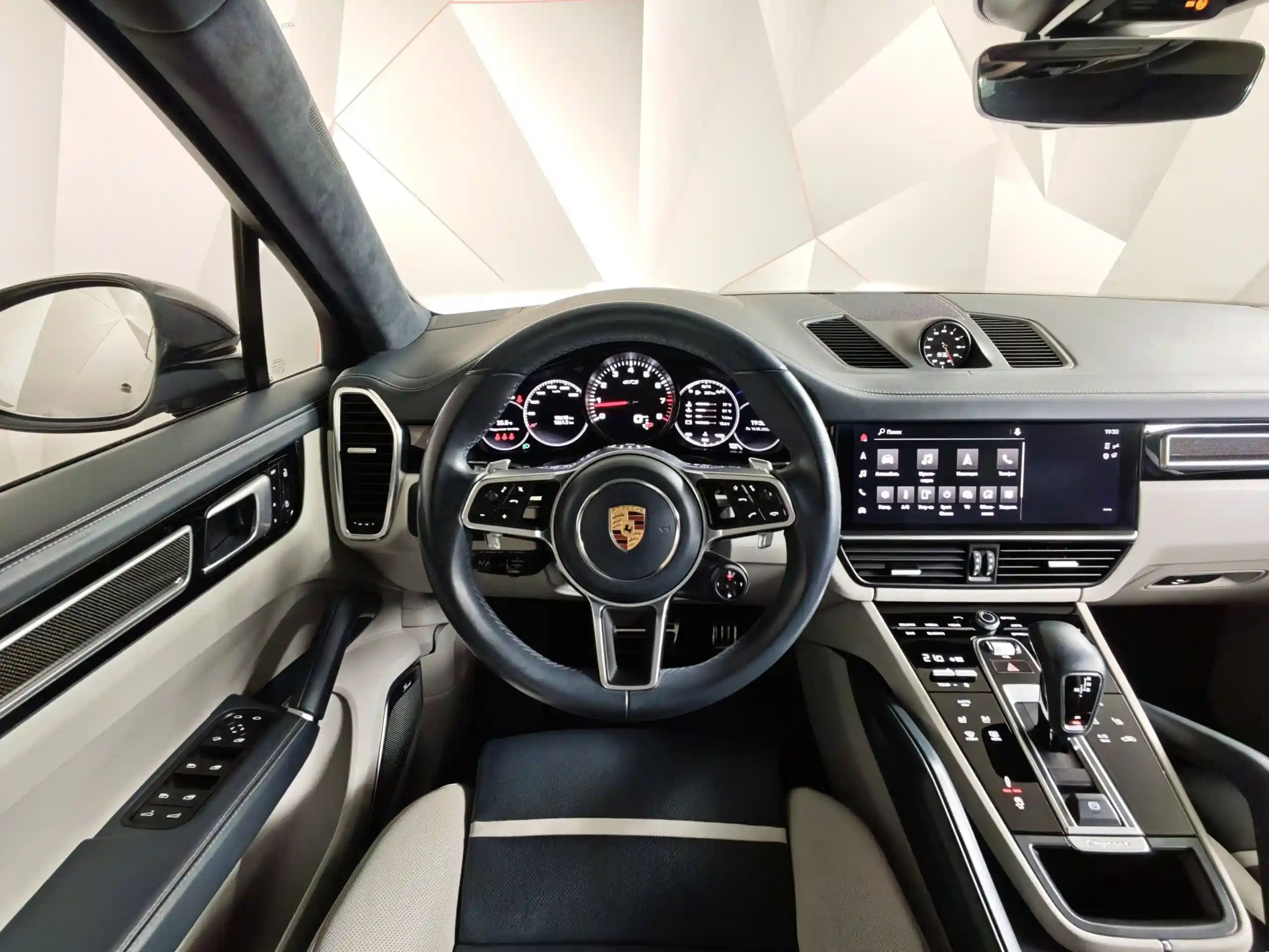 Porsche Cayenne Coupe 2021