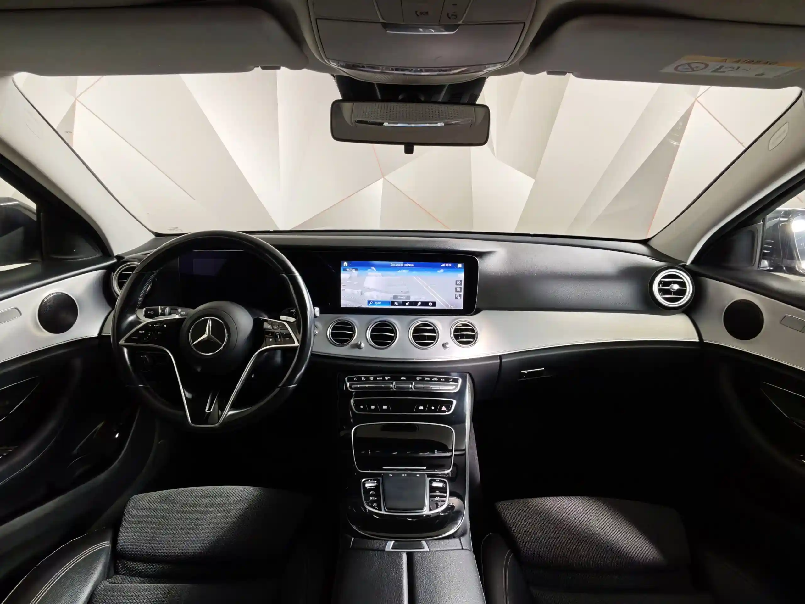 Mercedes-Benz E-Класс 2021