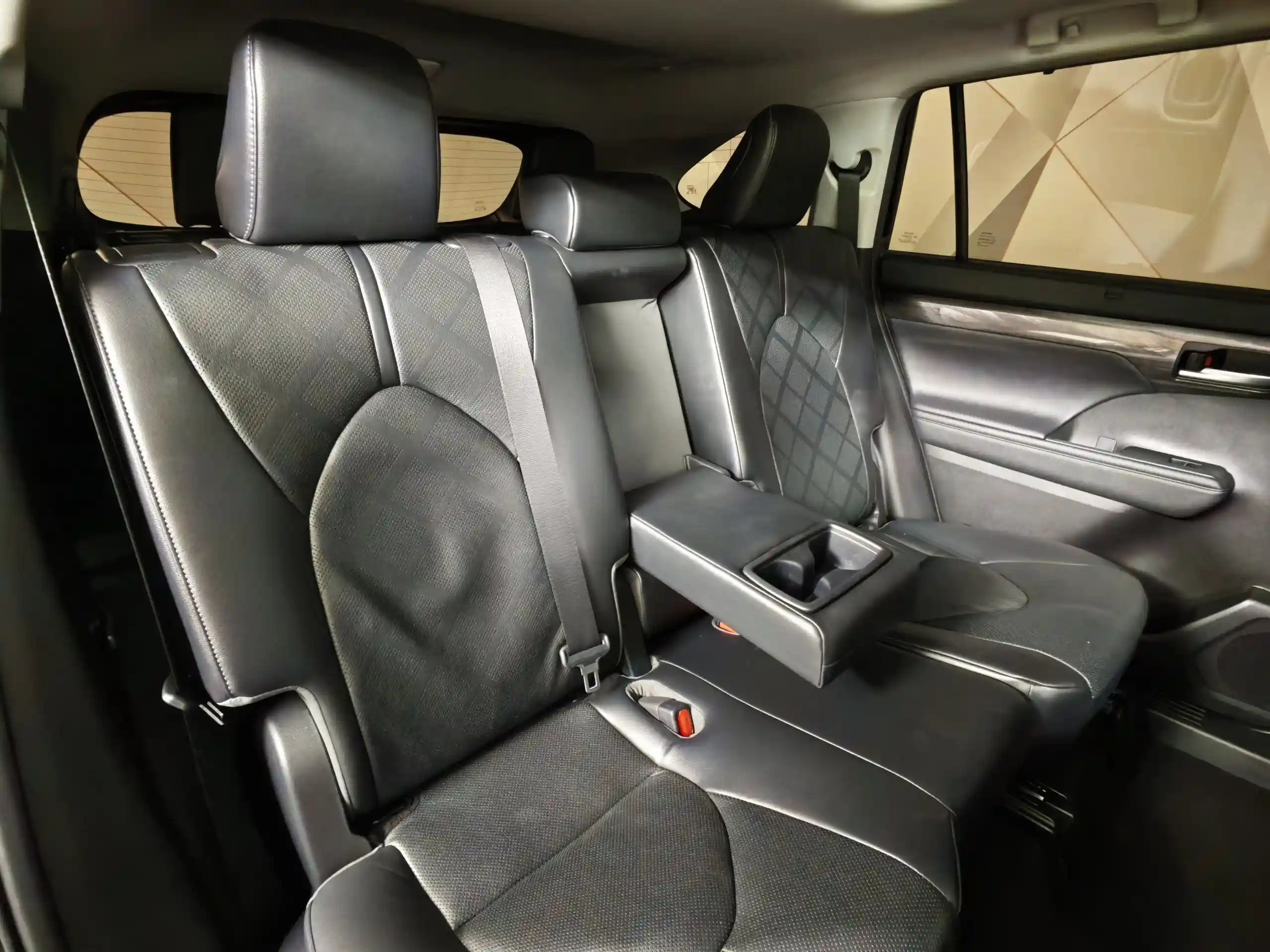 Toyota Highlander 2023