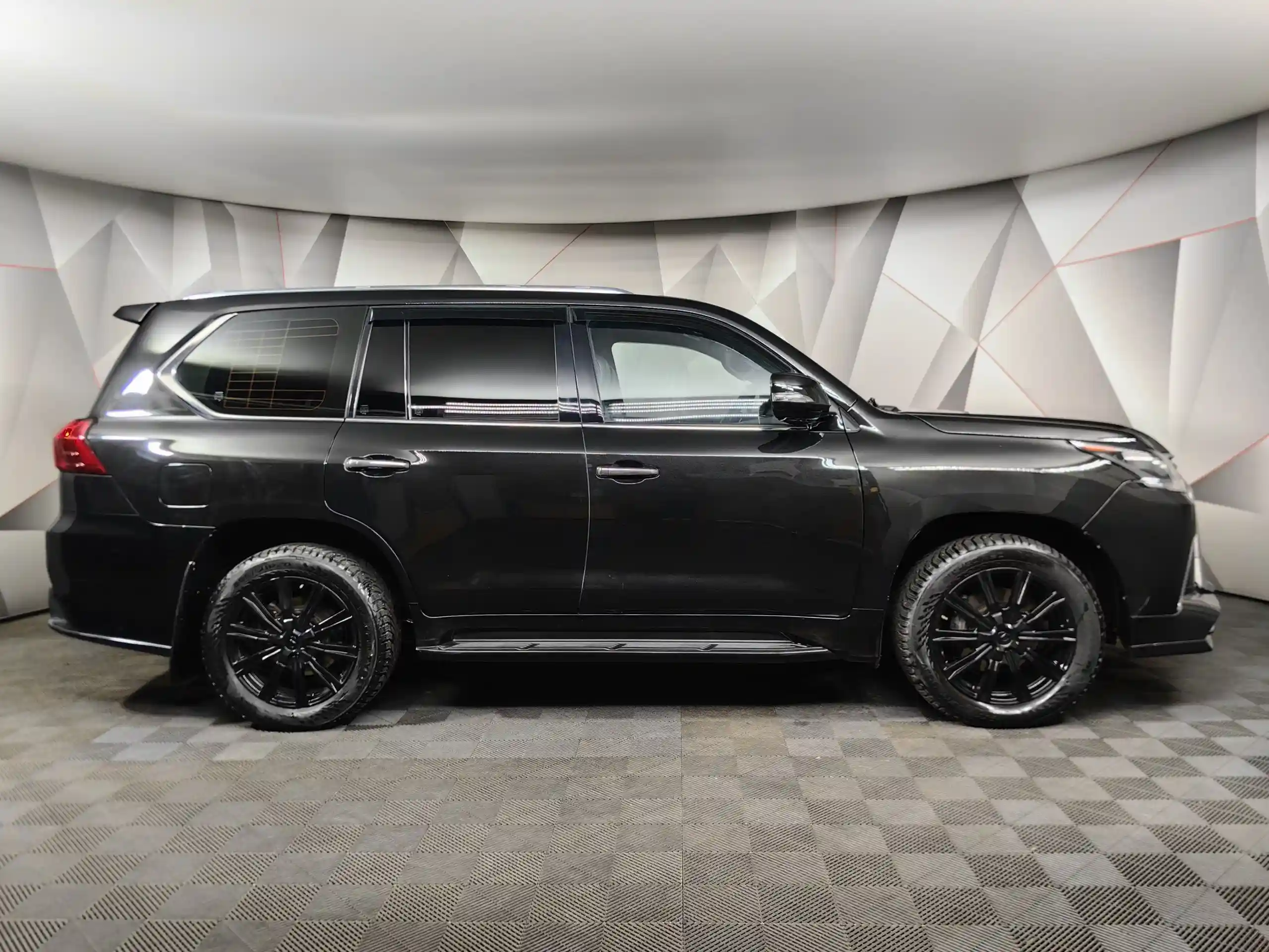 Lexus LX 2020