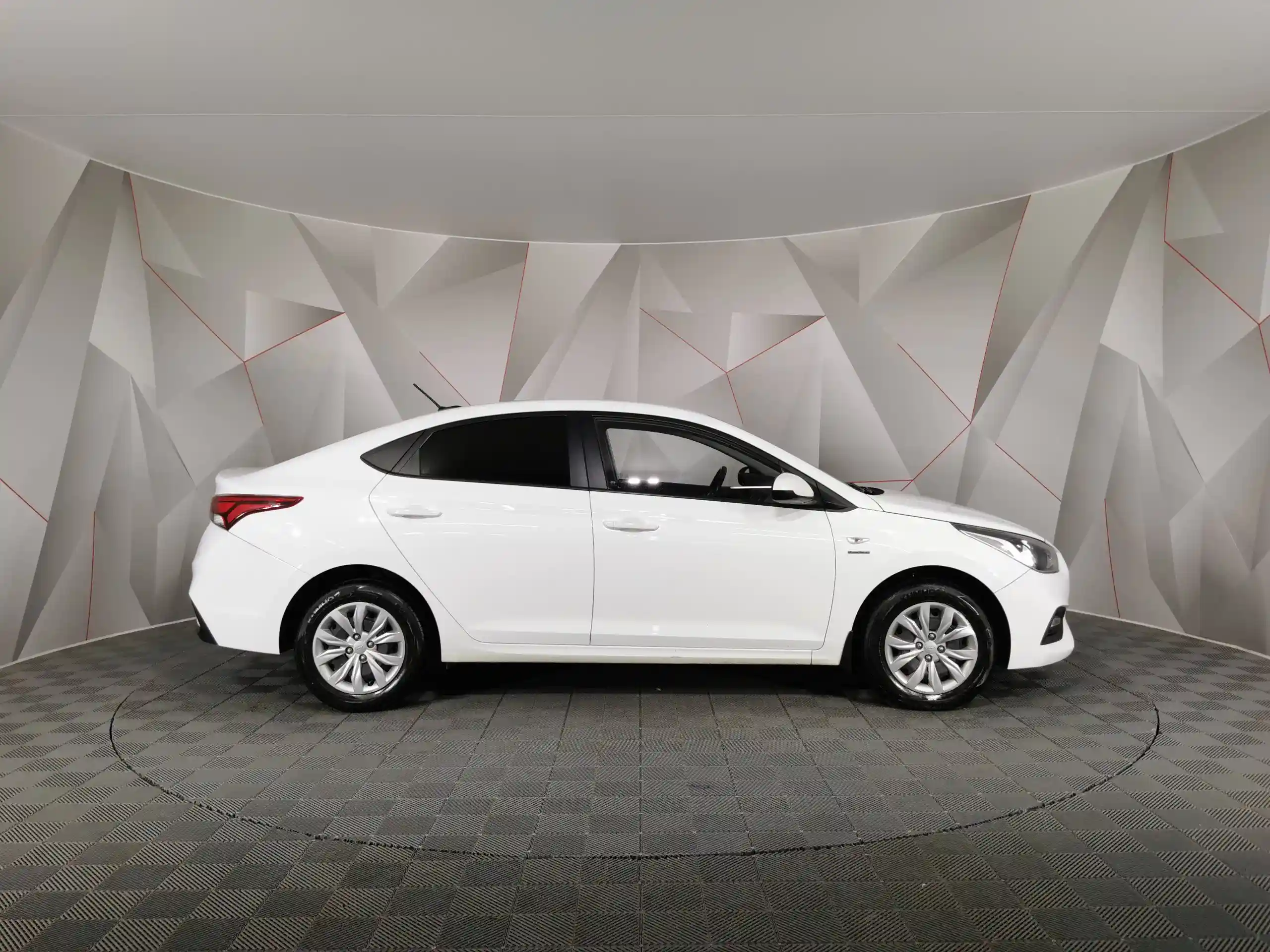 Hyundai Solaris 2019