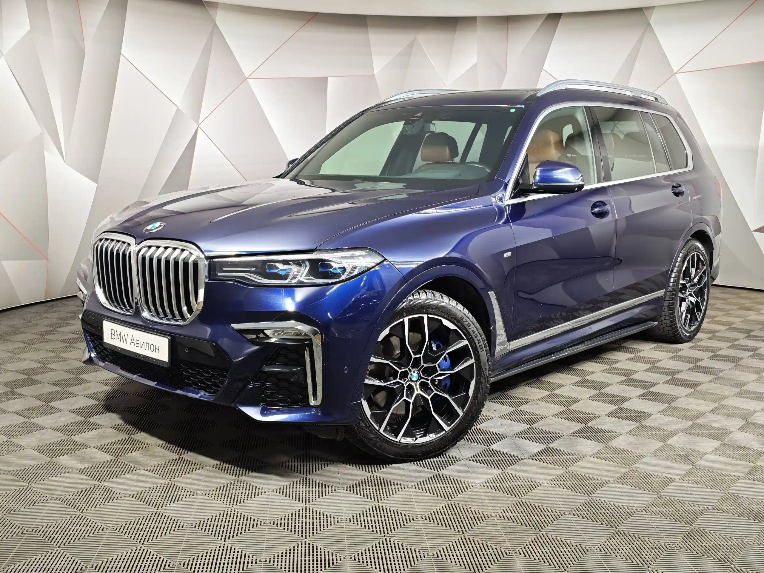 BMW X7 2021