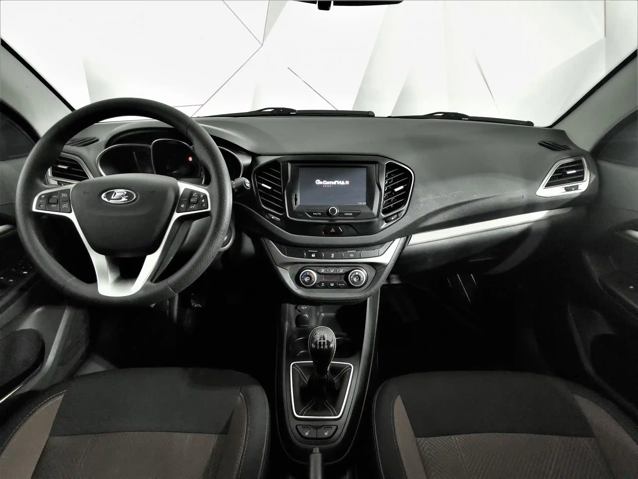 ВАЗ (Lada) Vesta 2017