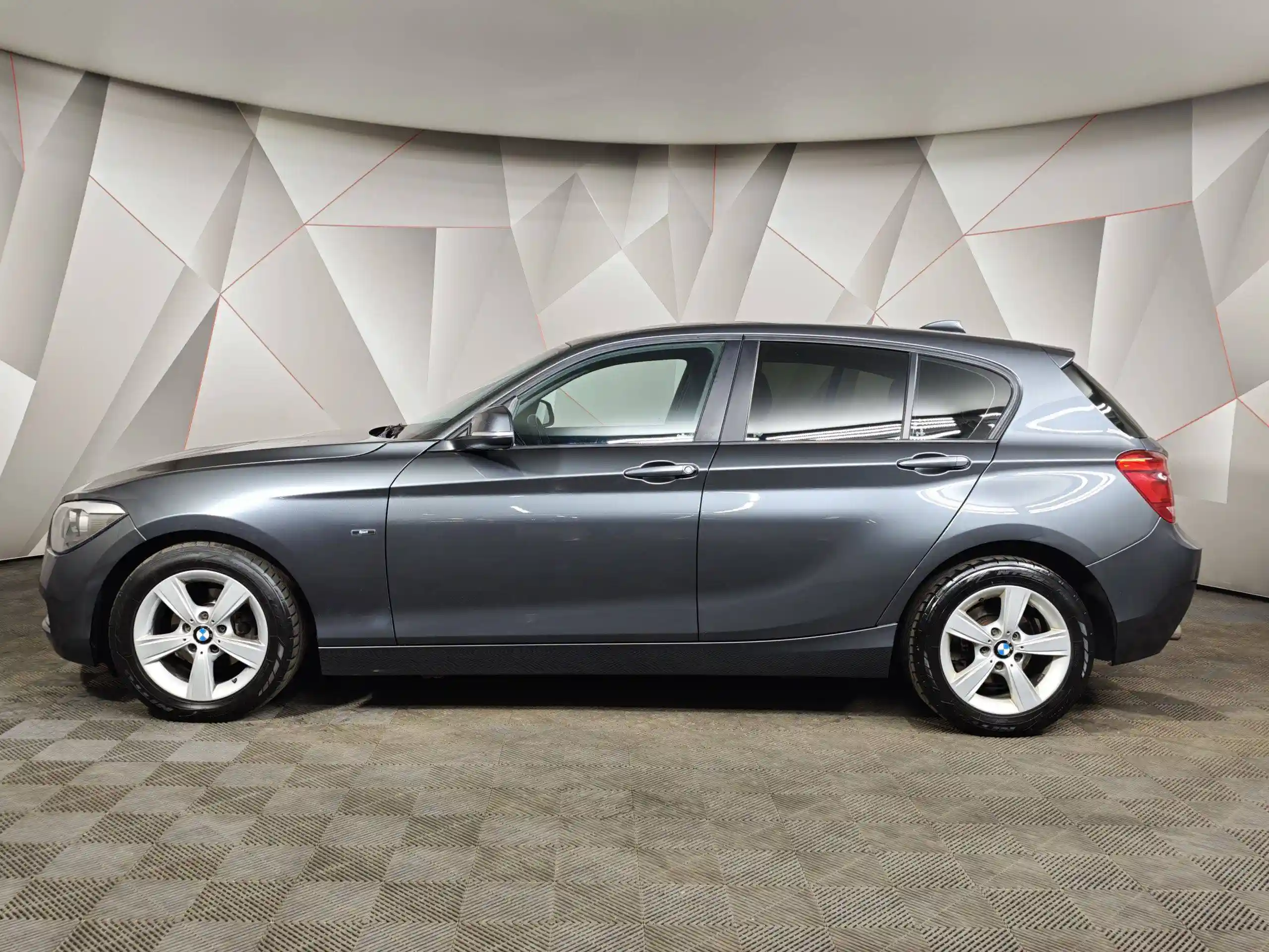 BMW 1 серия 2013