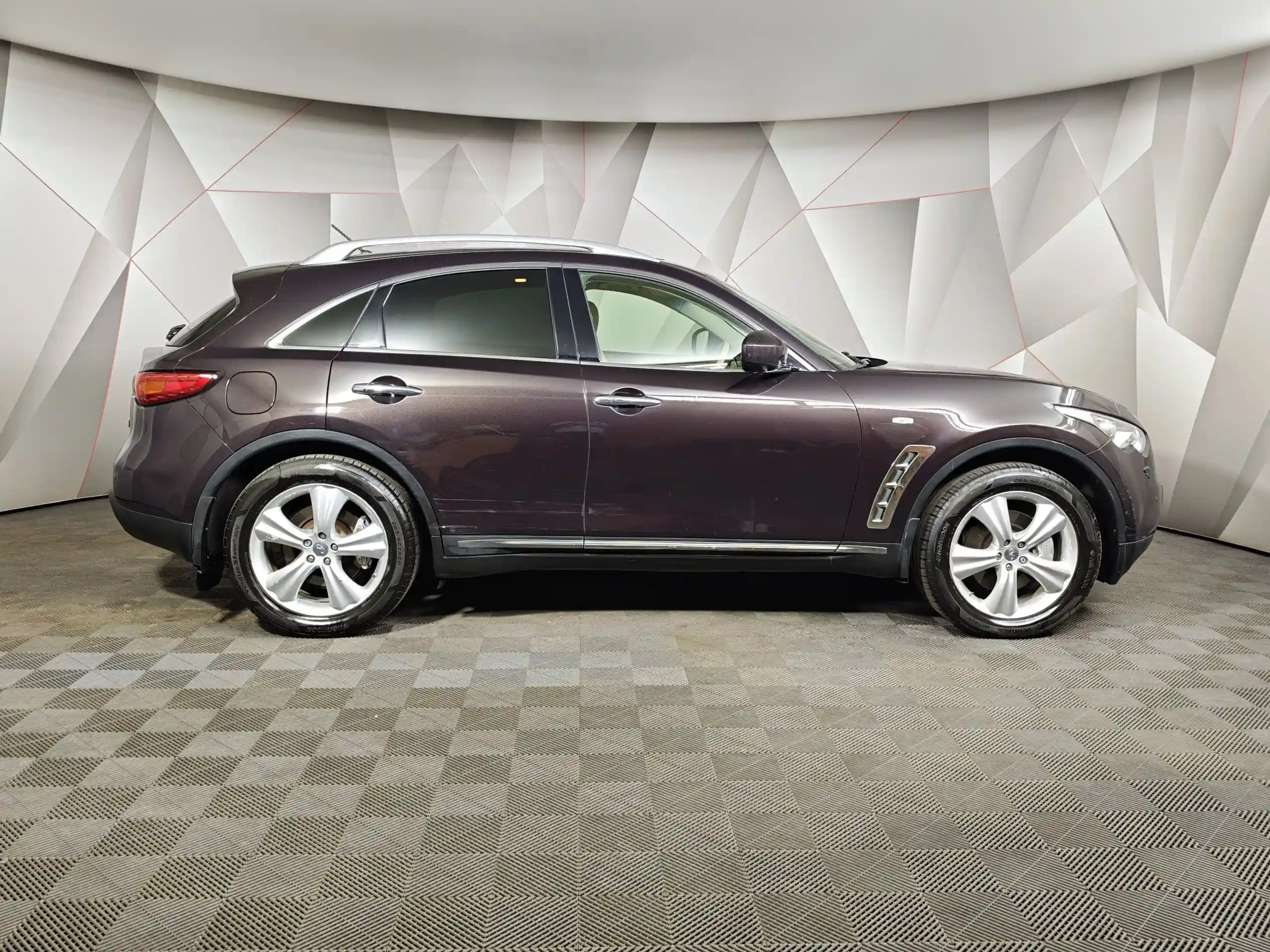 Infiniti FX-Series 2011