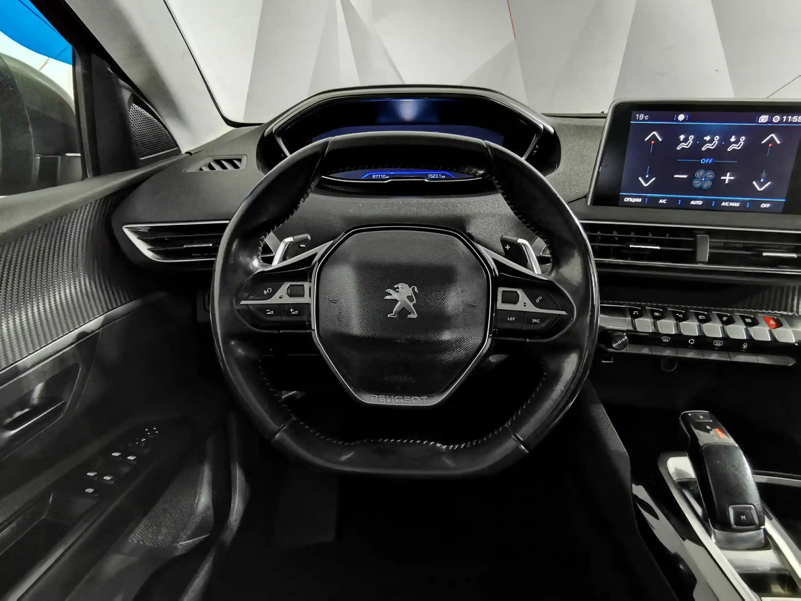 Peugeot 5008 2019