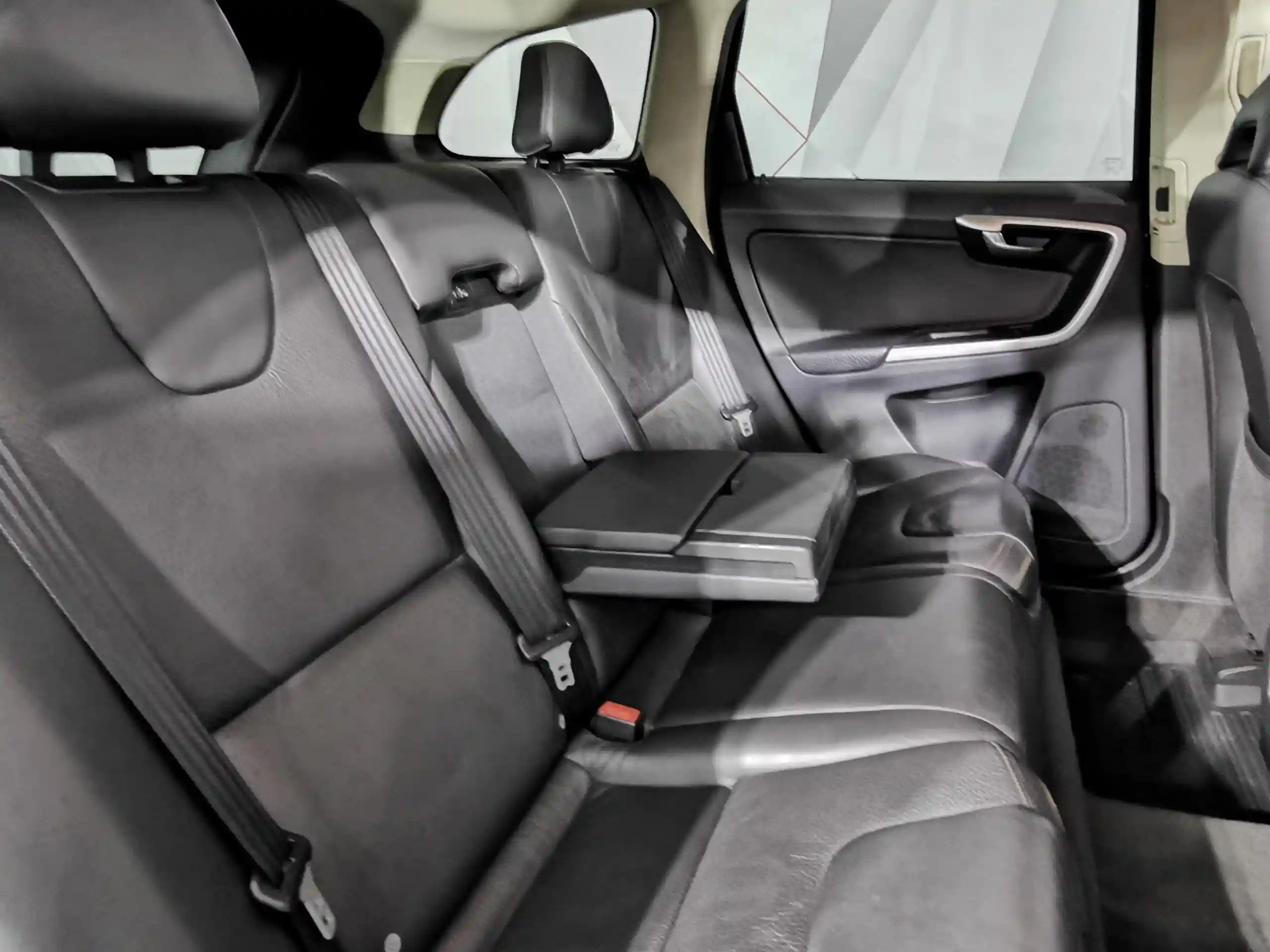 Volvo XC60 2011