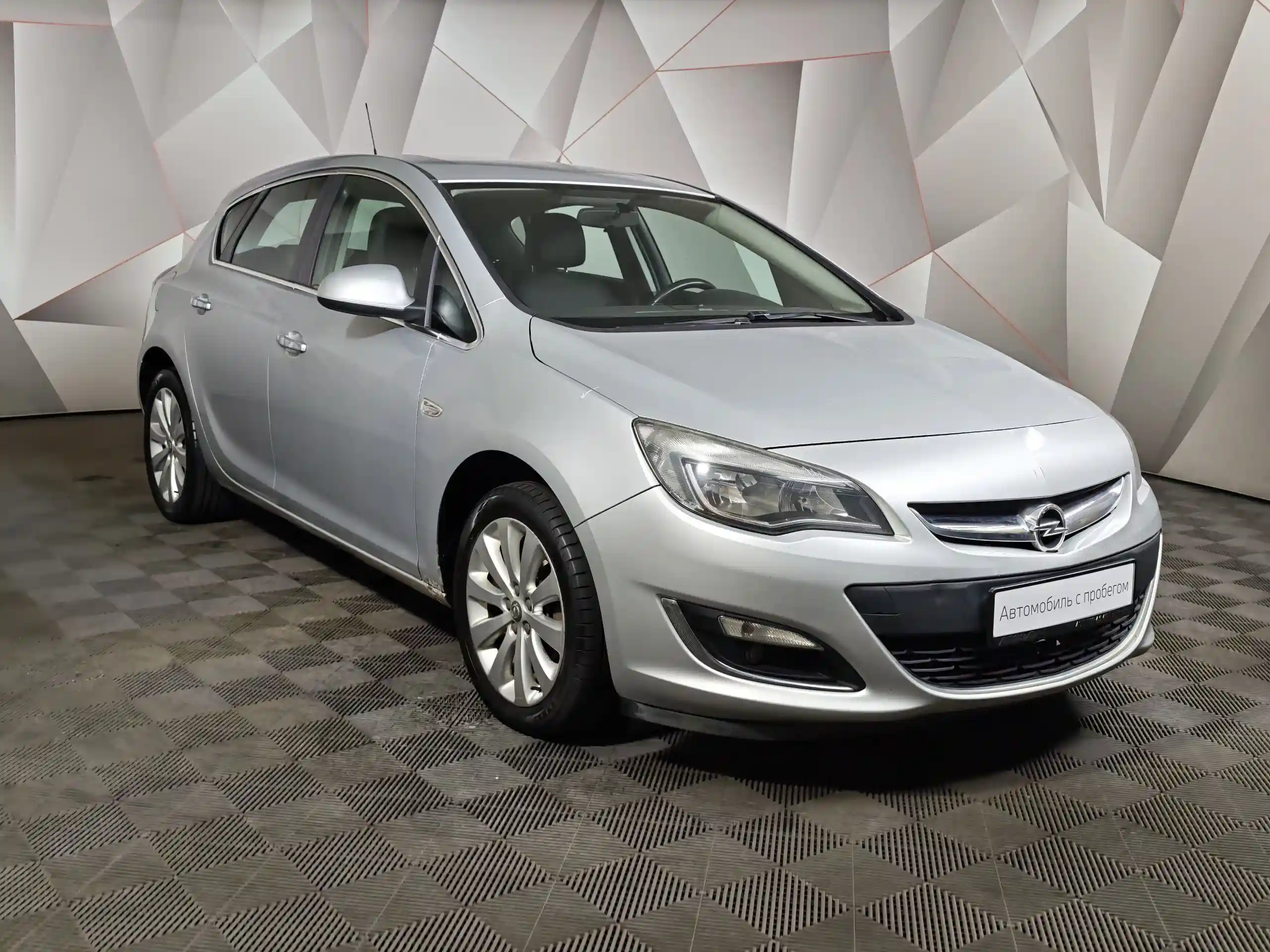Opel Astra 2012
