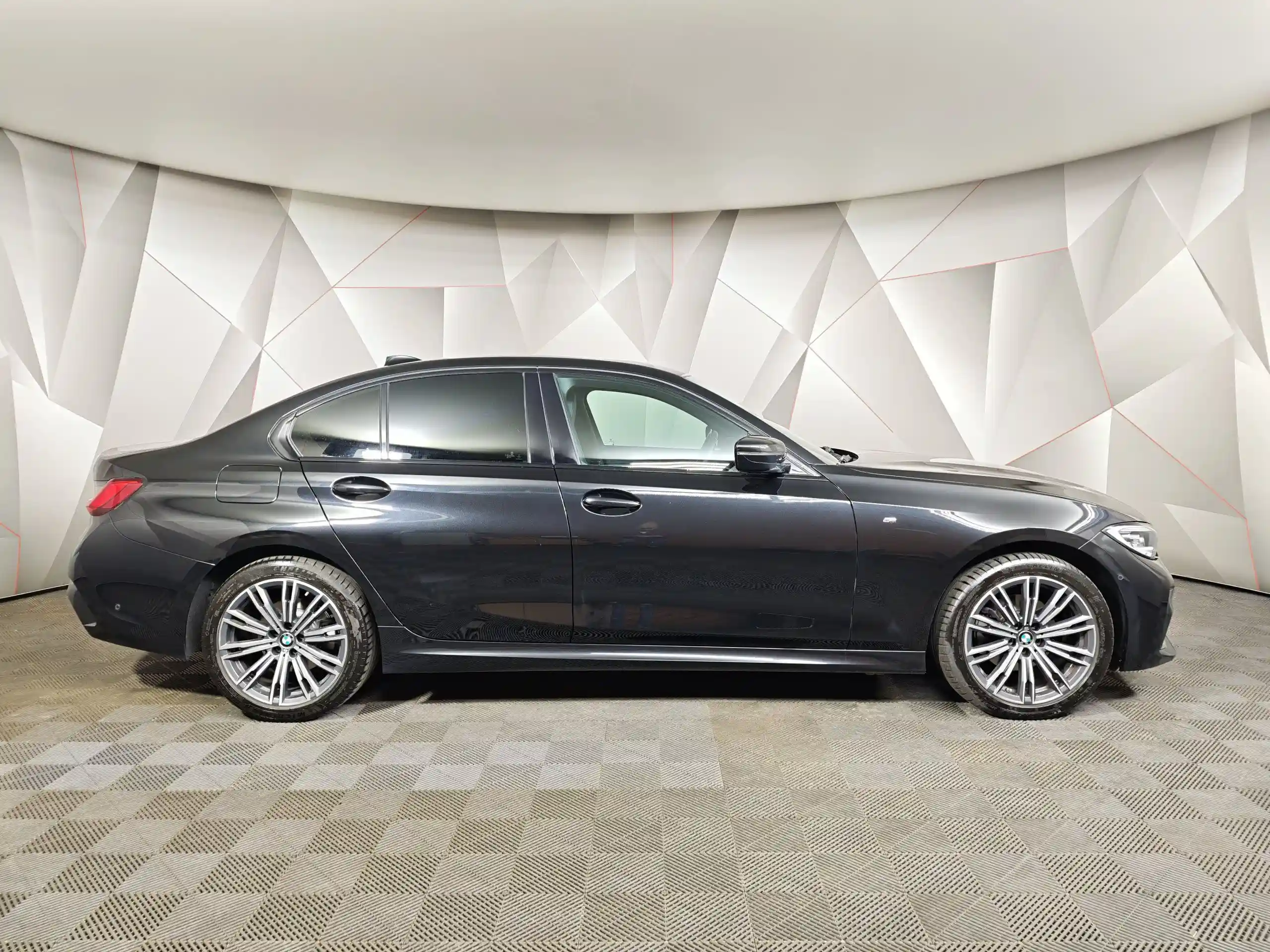 BMW 3 серия 2021