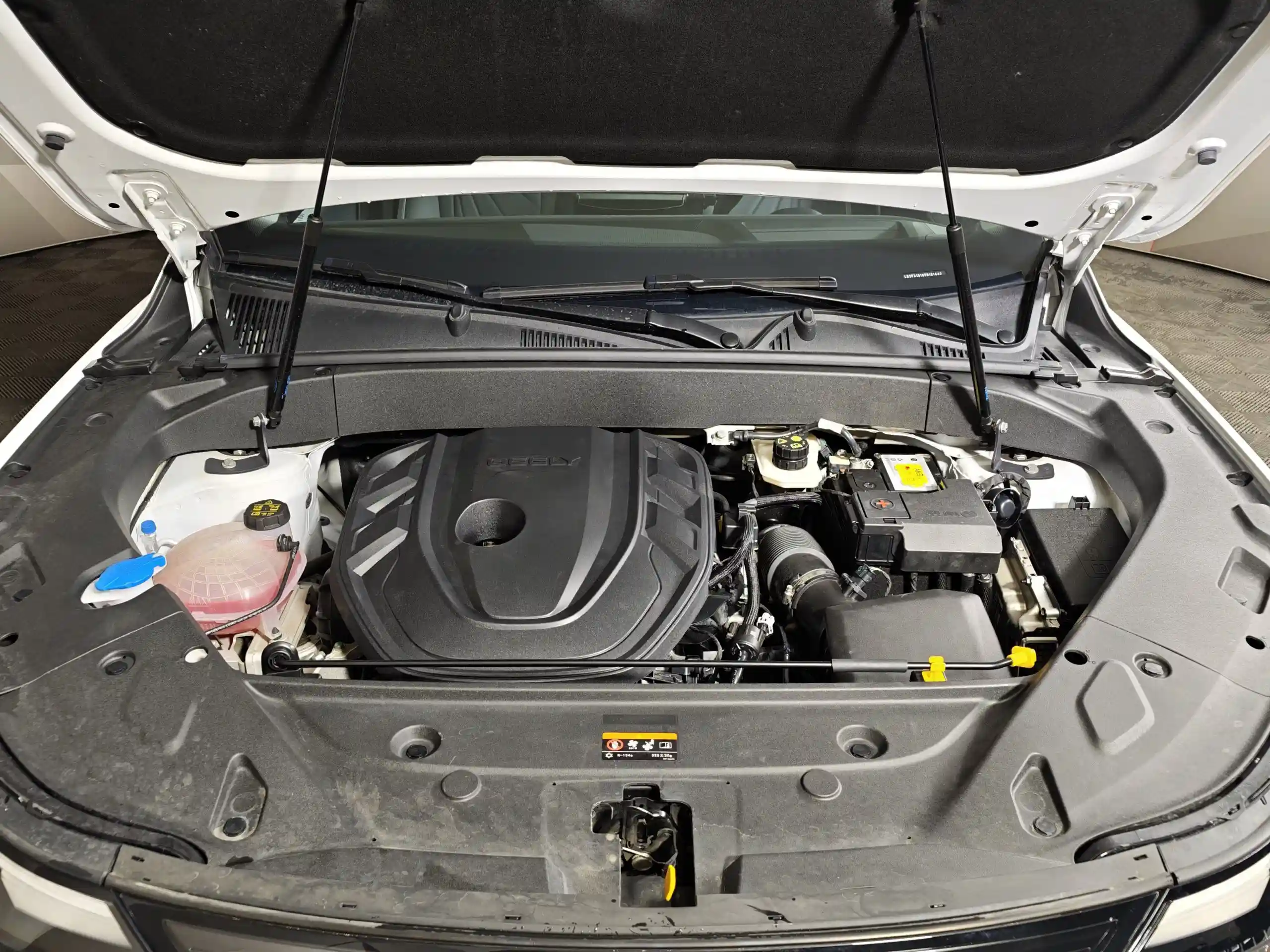 Geely Atlas 2024