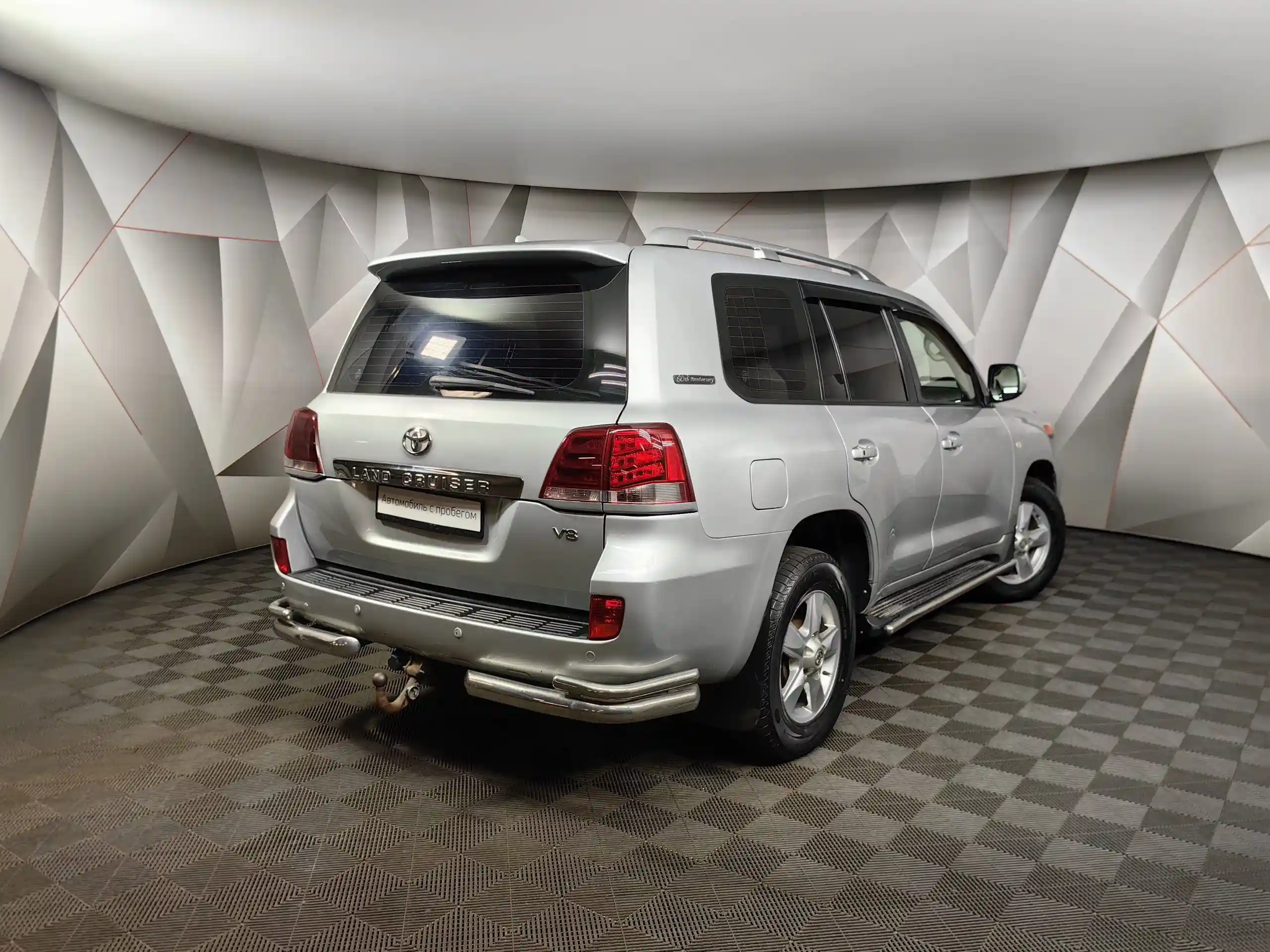 Toyota Land Cruiser 2011