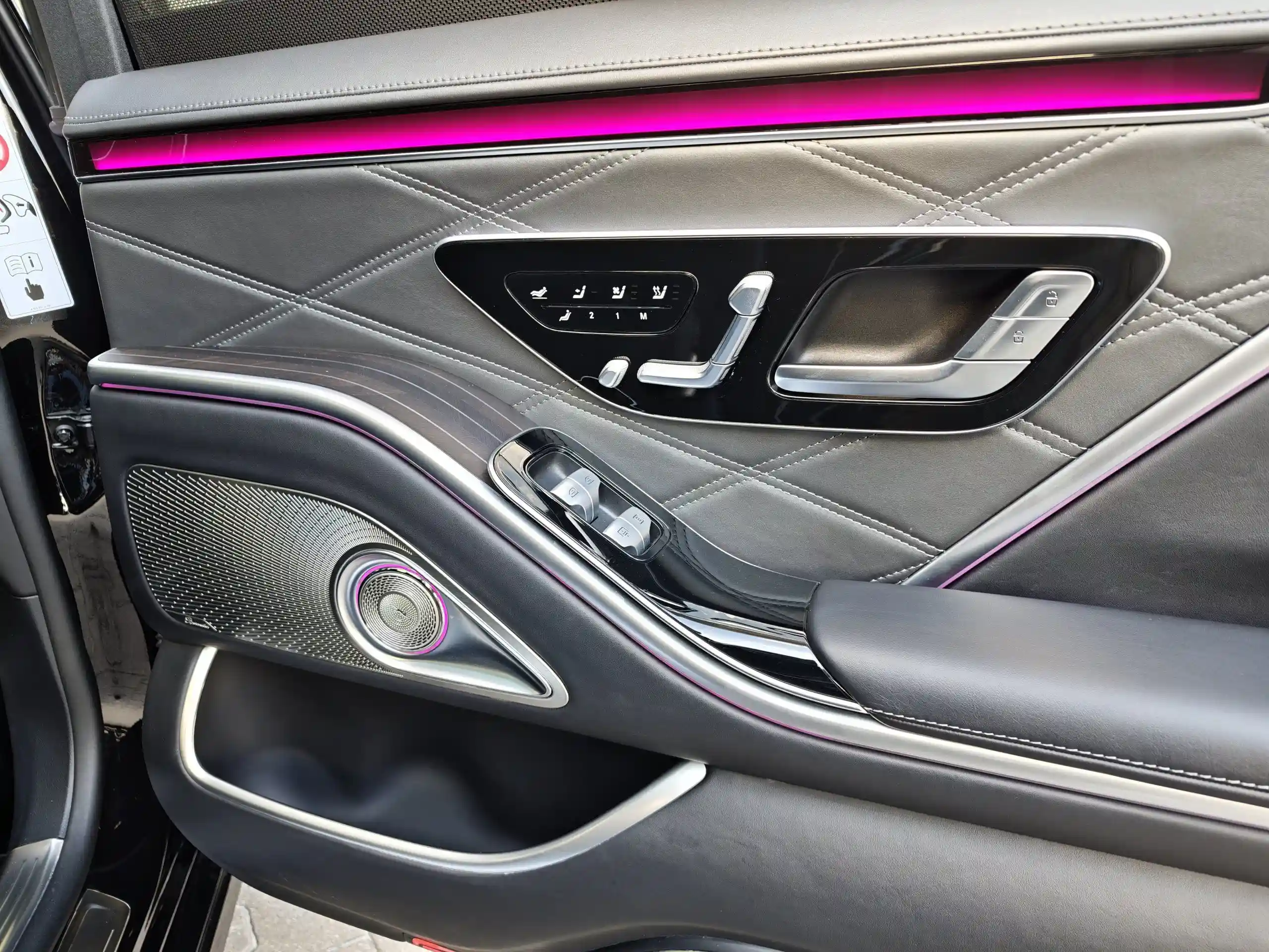 Mercedes-Benz S-Класс 2024