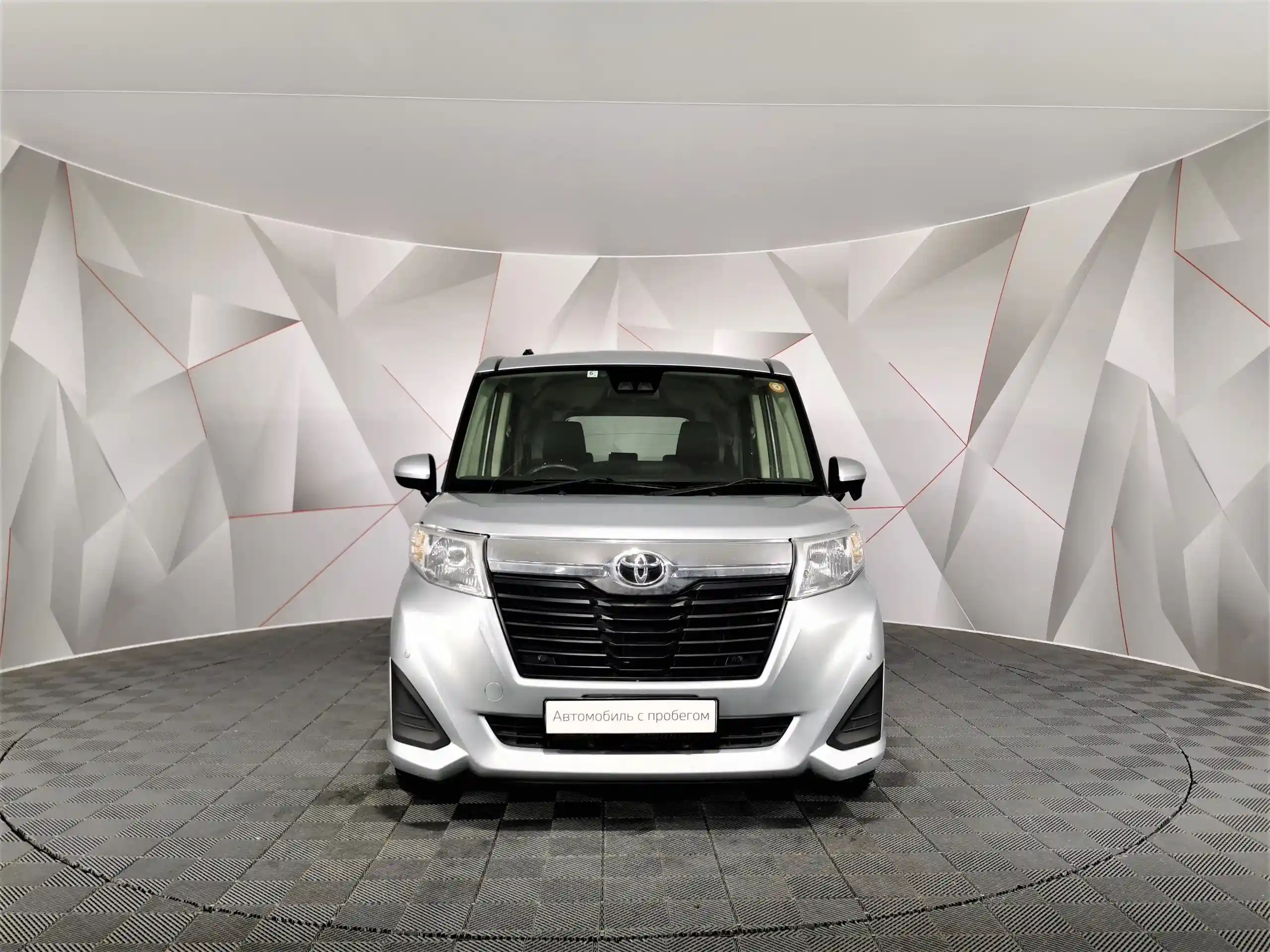 Toyota Roomy 2019