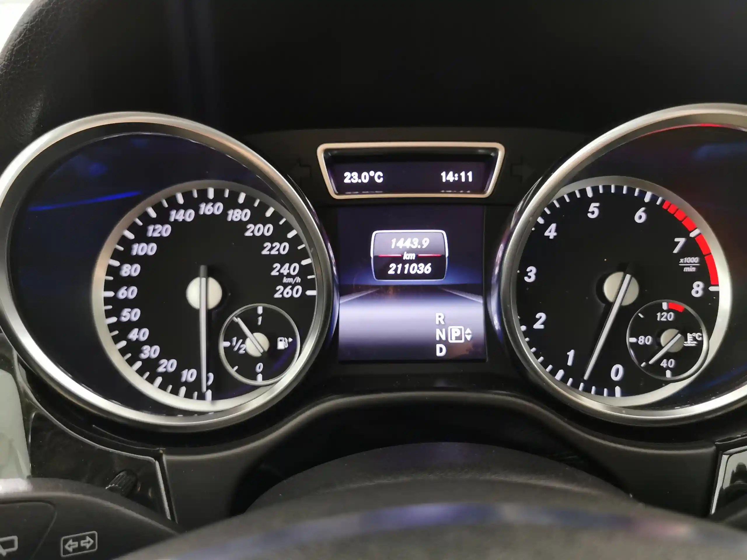 Mercedes-Benz M-Класс 2013