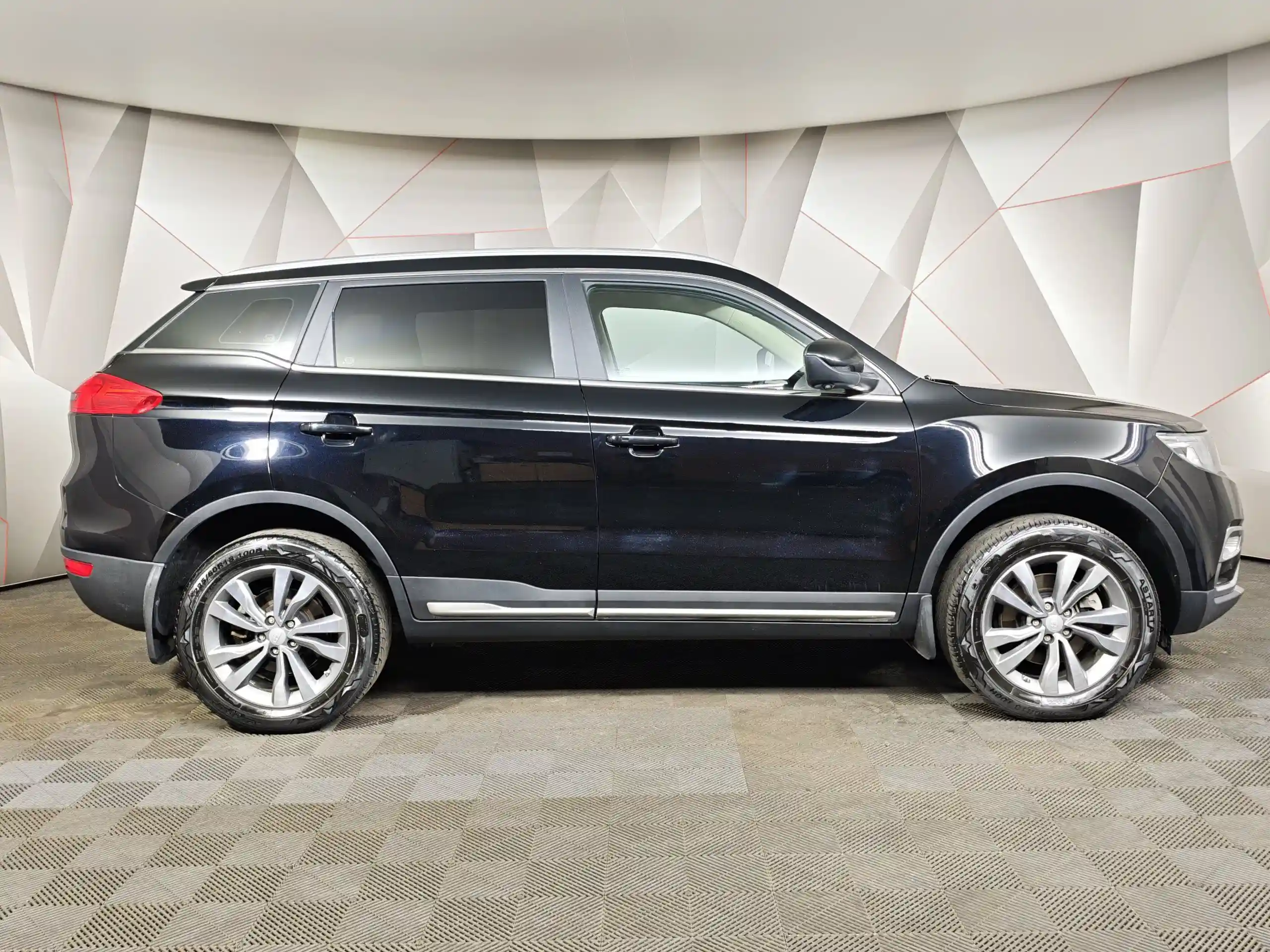 Geely Atlas 2021