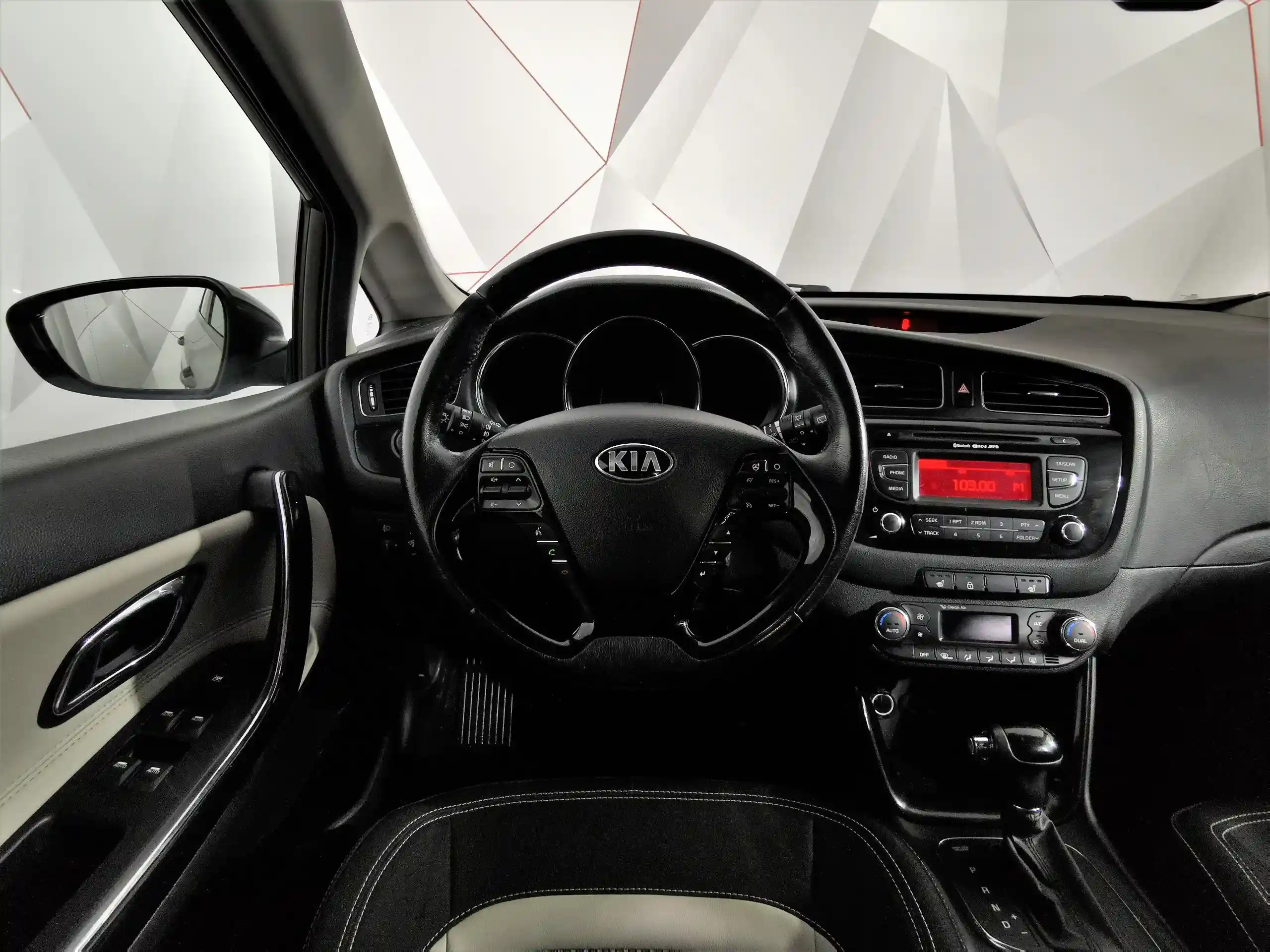 Kia Ceed 2013