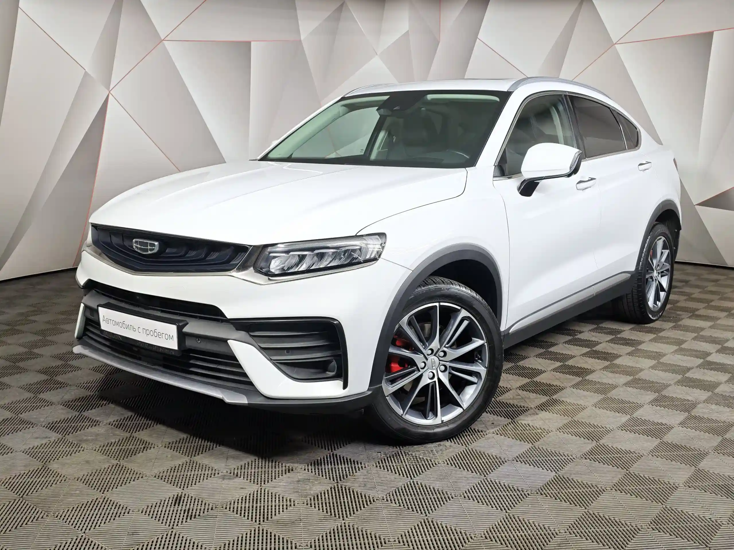 Geely Tugella 2021