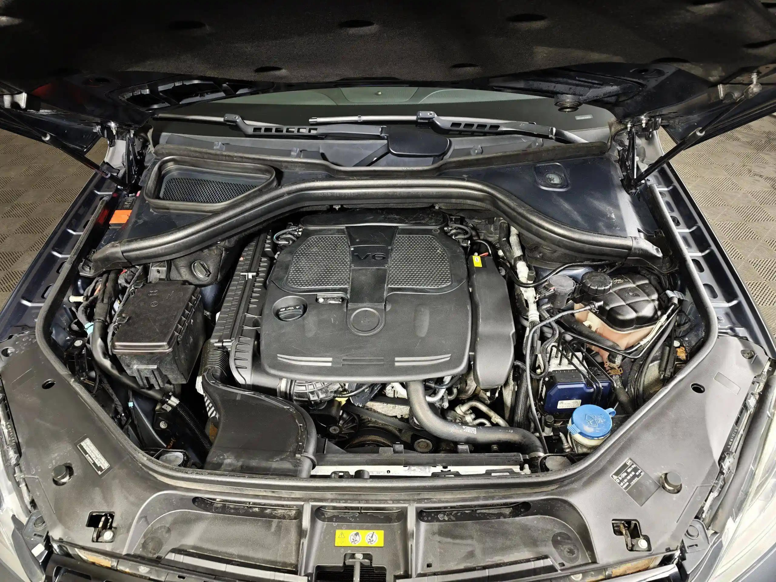Mercedes-Benz M-Класс 2012
