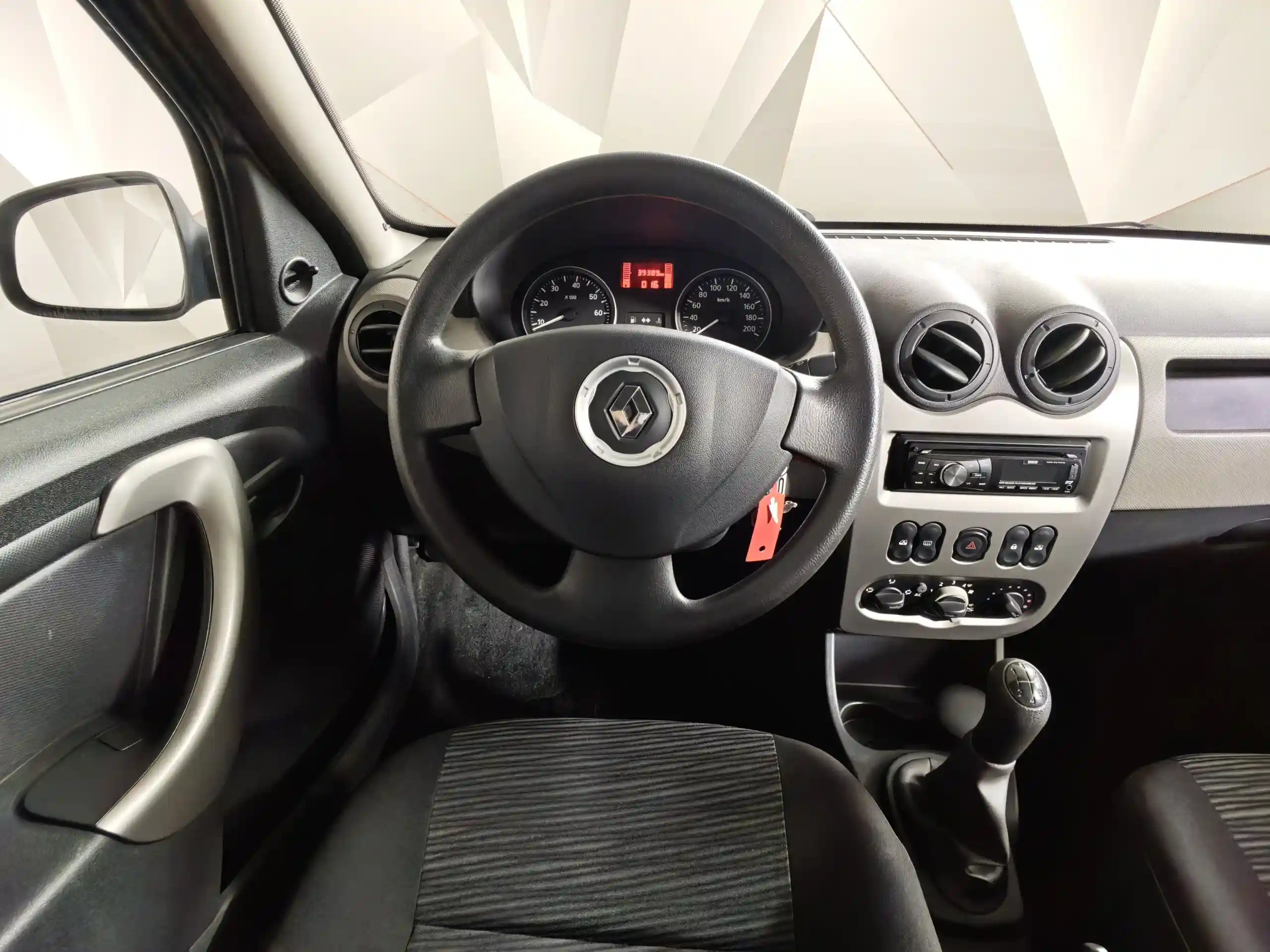 Renault Sandero 2011