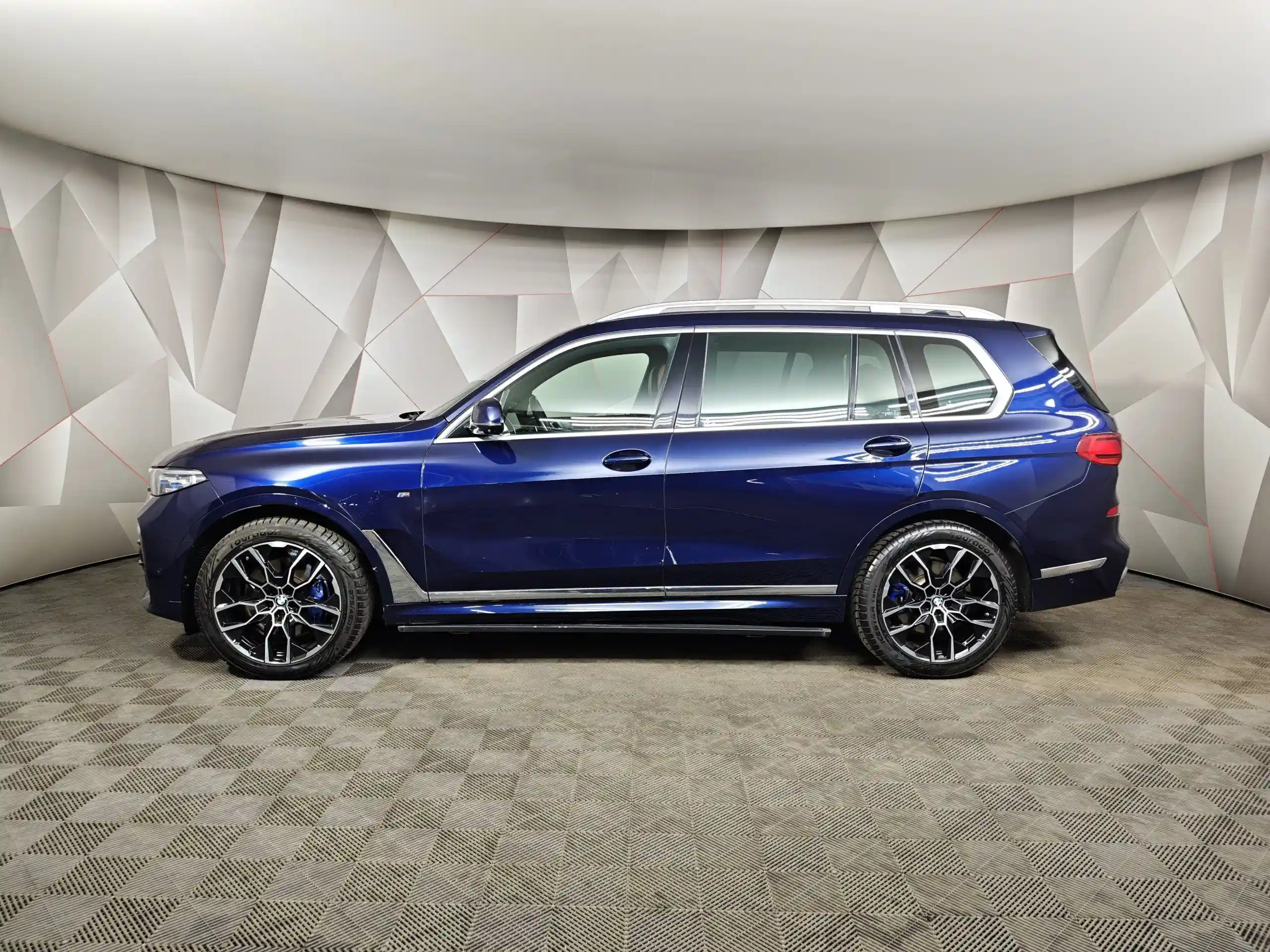 BMW X7 2021