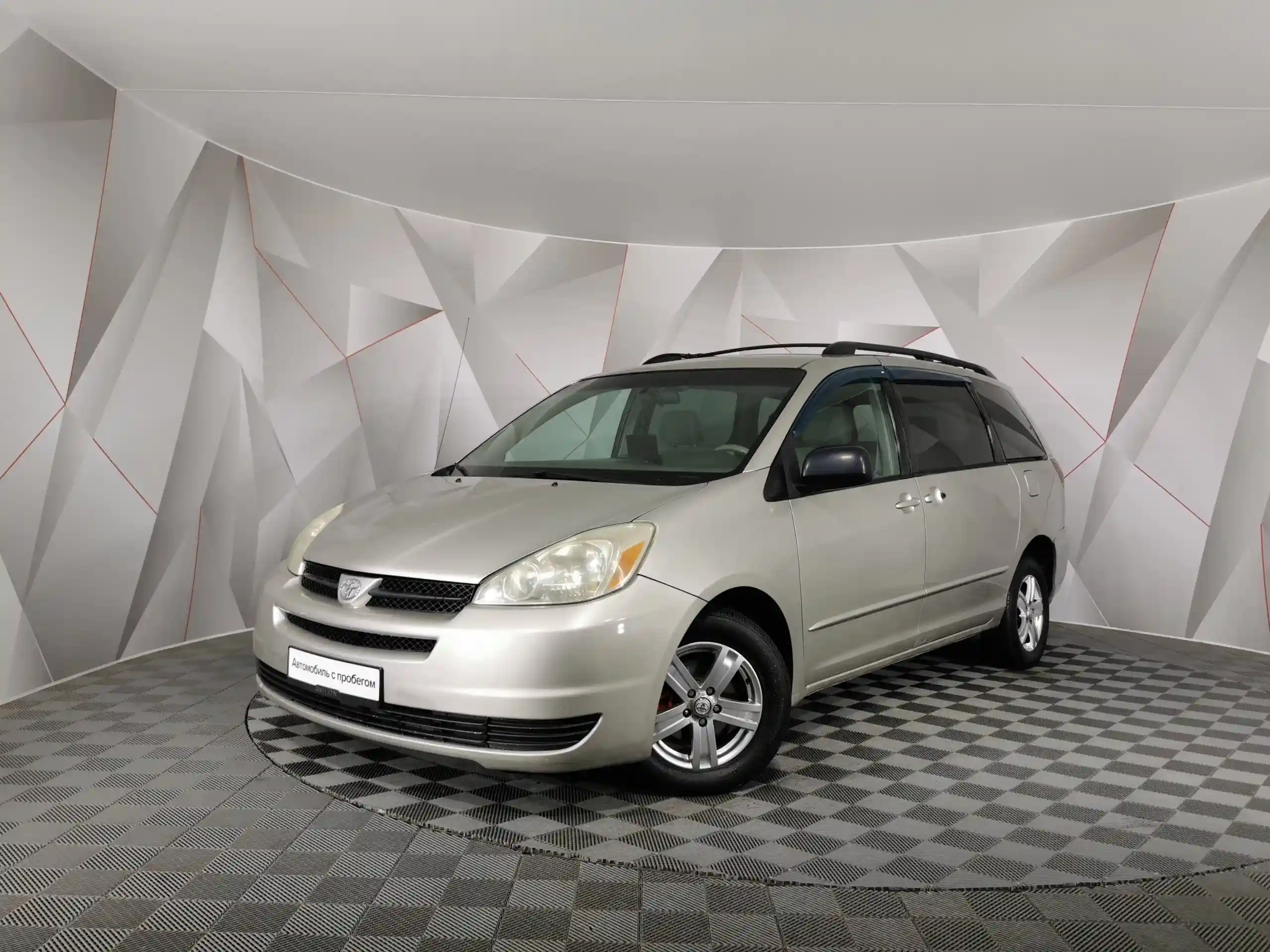 Toyota Sienna 2004