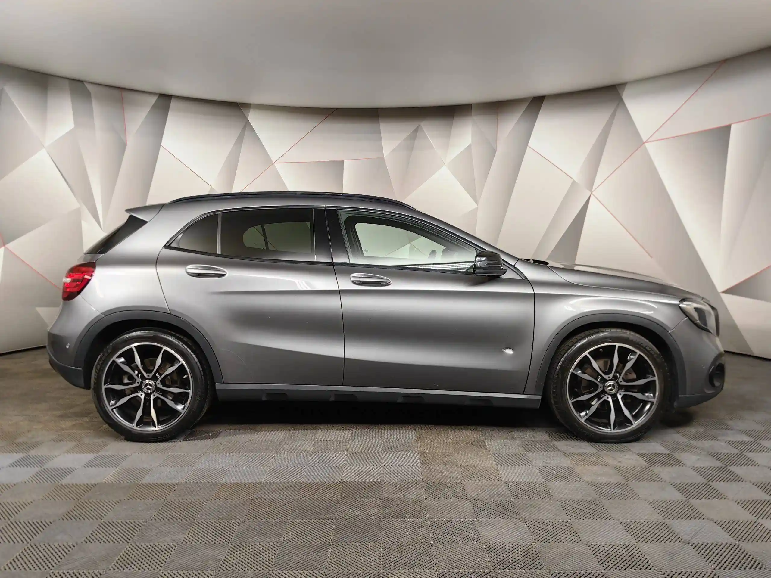 Mercedes-Benz GLA 2019