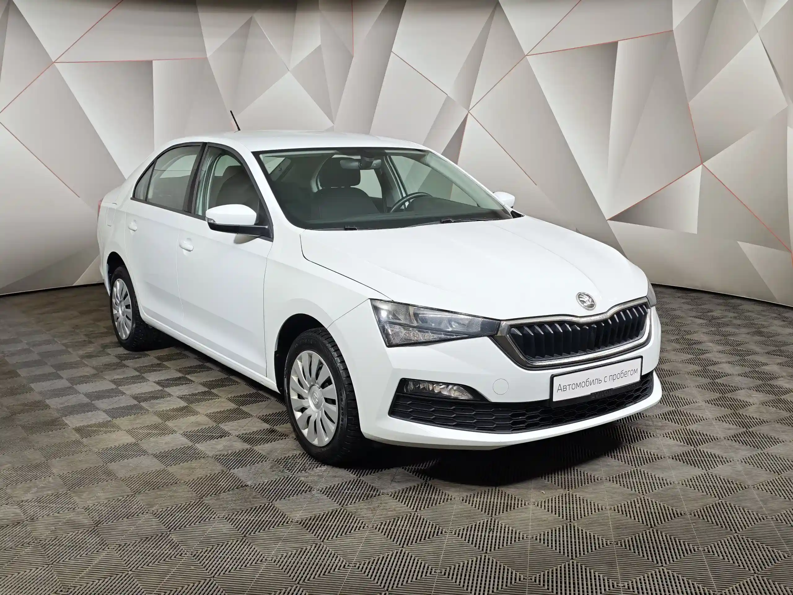 Skoda Rapid 2021