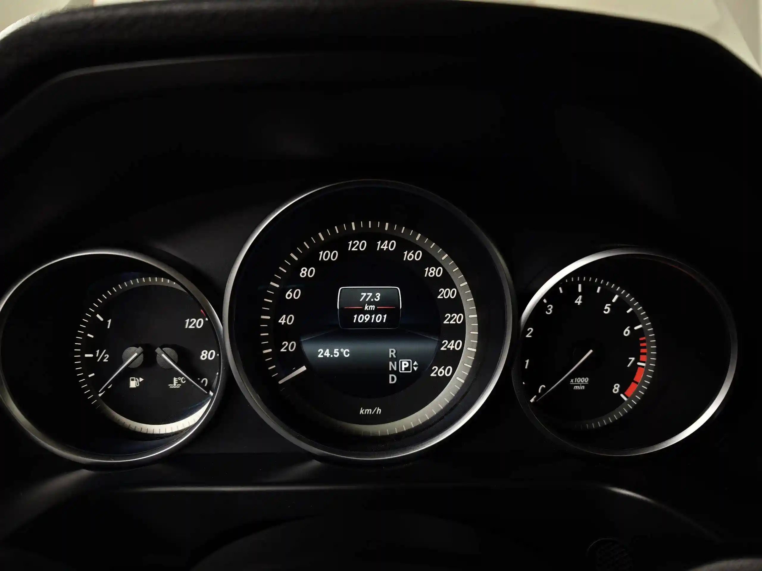 Mercedes-Benz E-Класс 2014