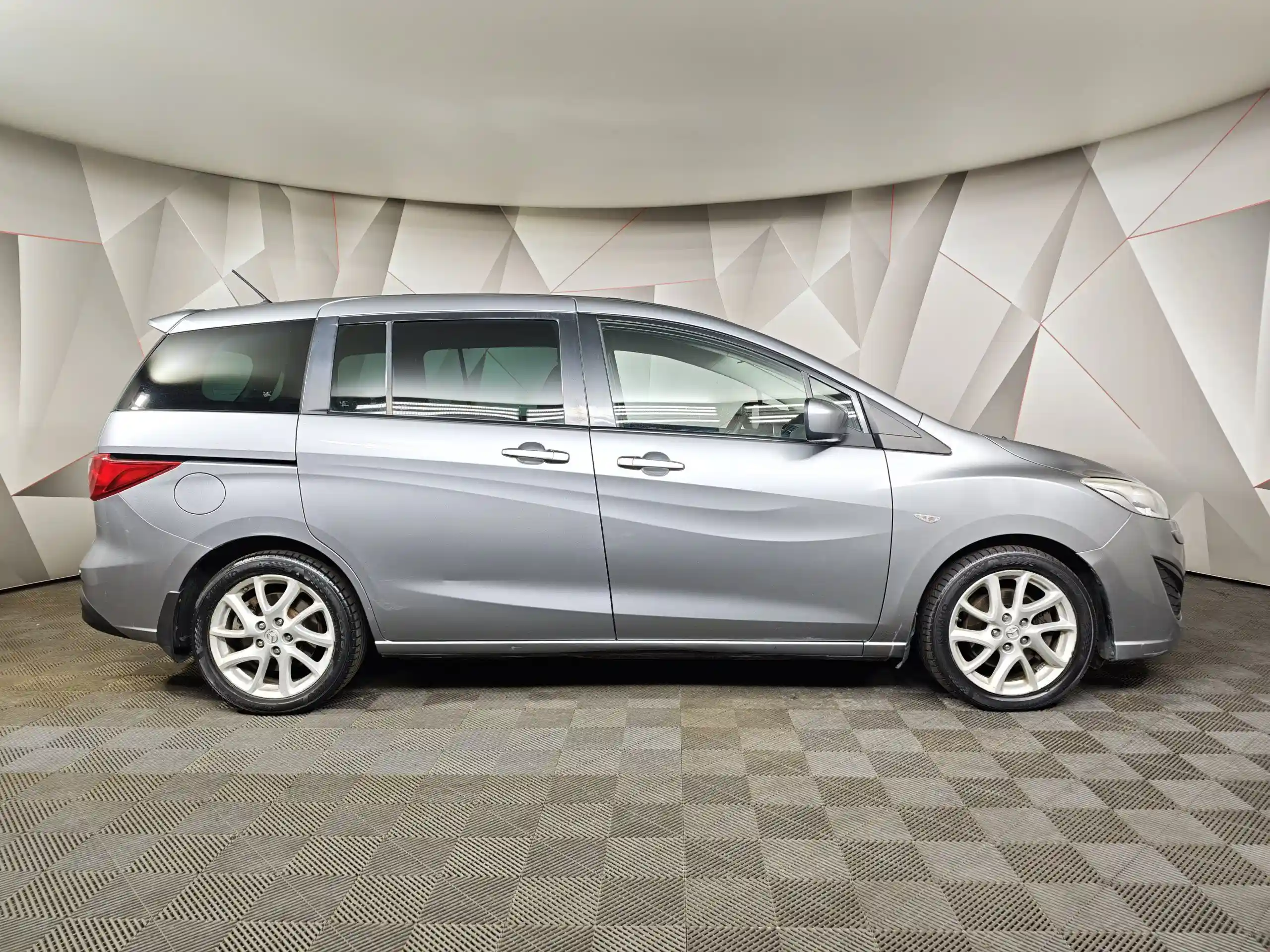 Mazda 5 2011