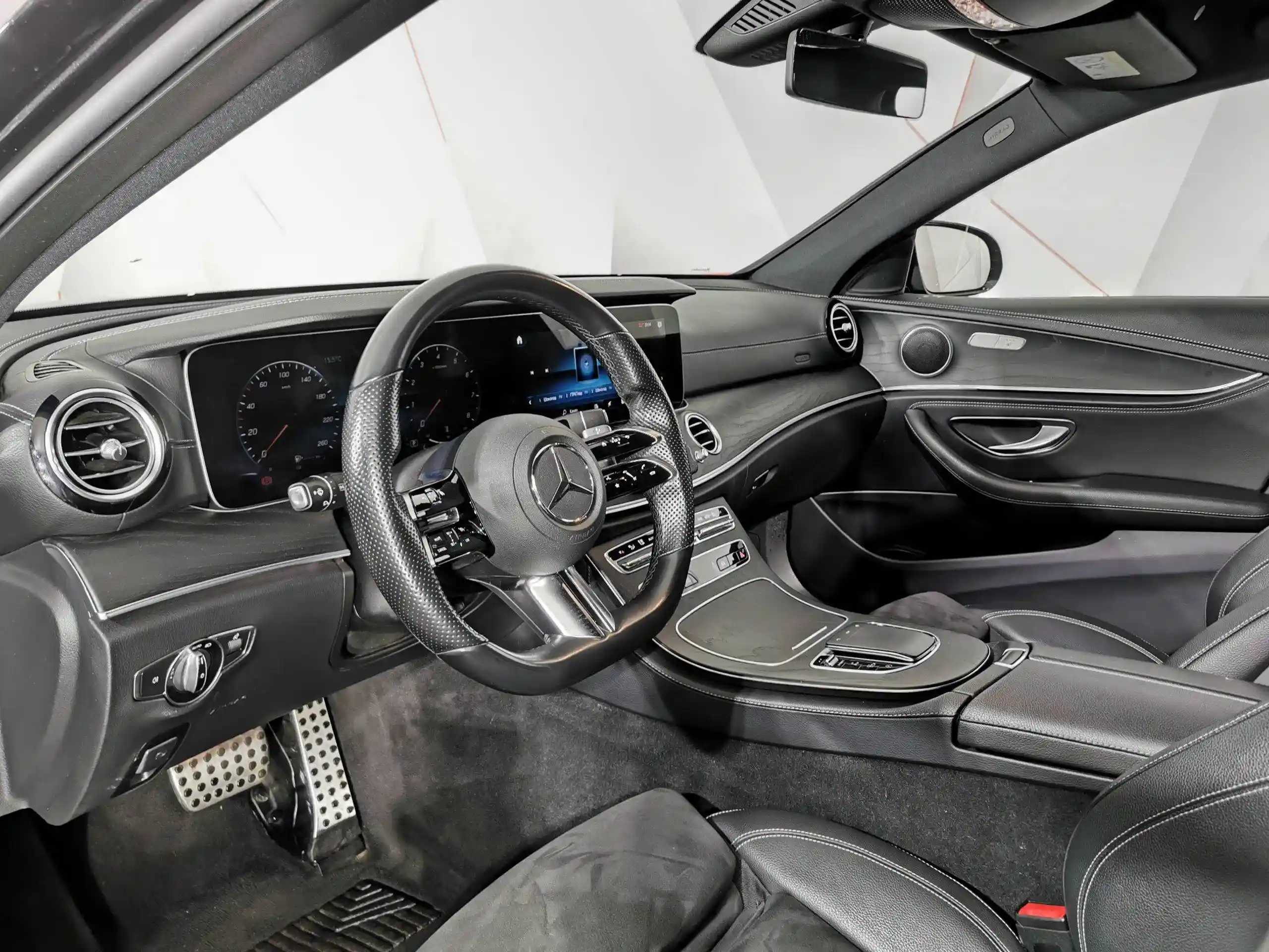Mercedes-Benz E-Класс 2021