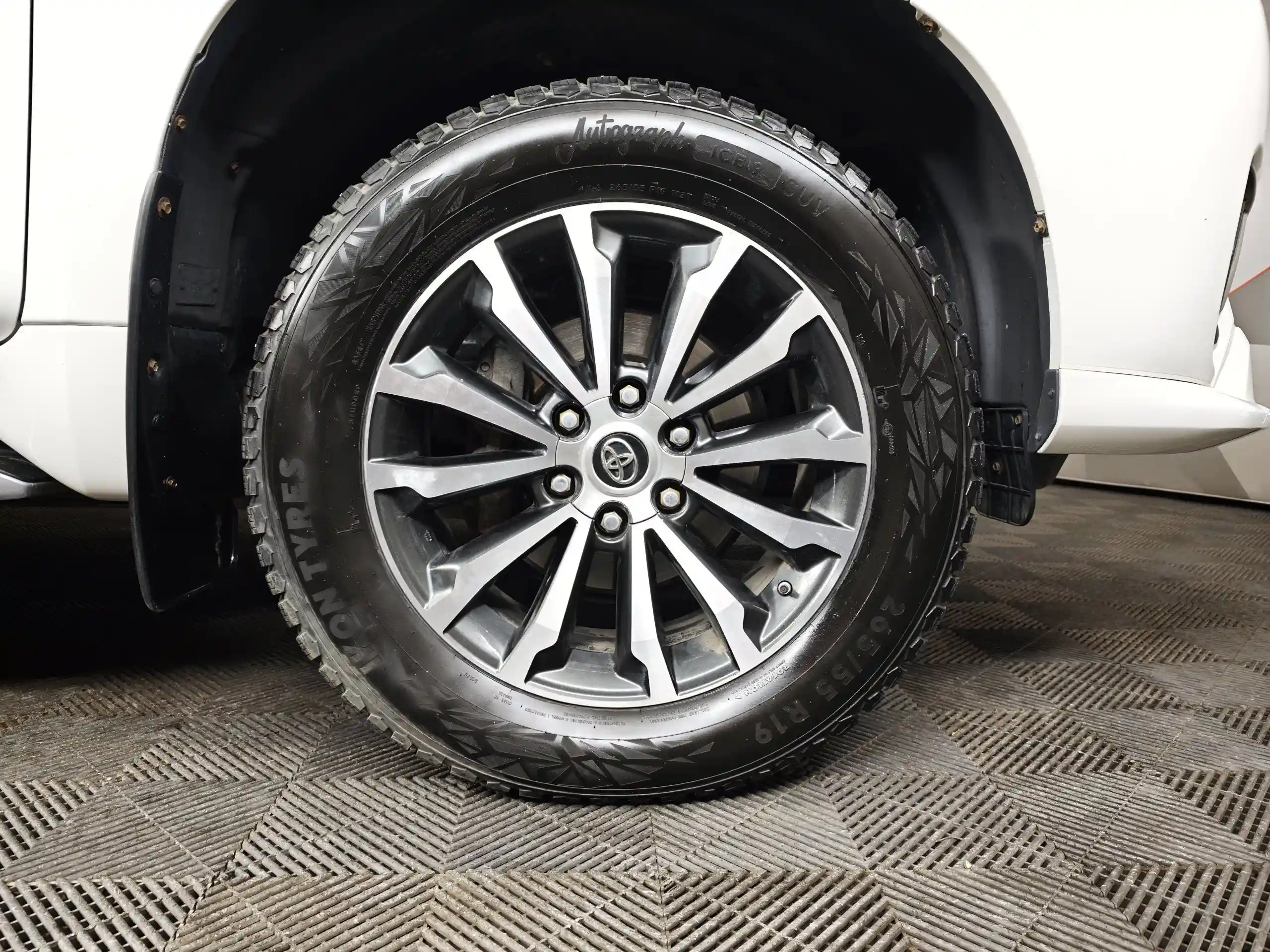Toyota Land Cruiser Prado 2021