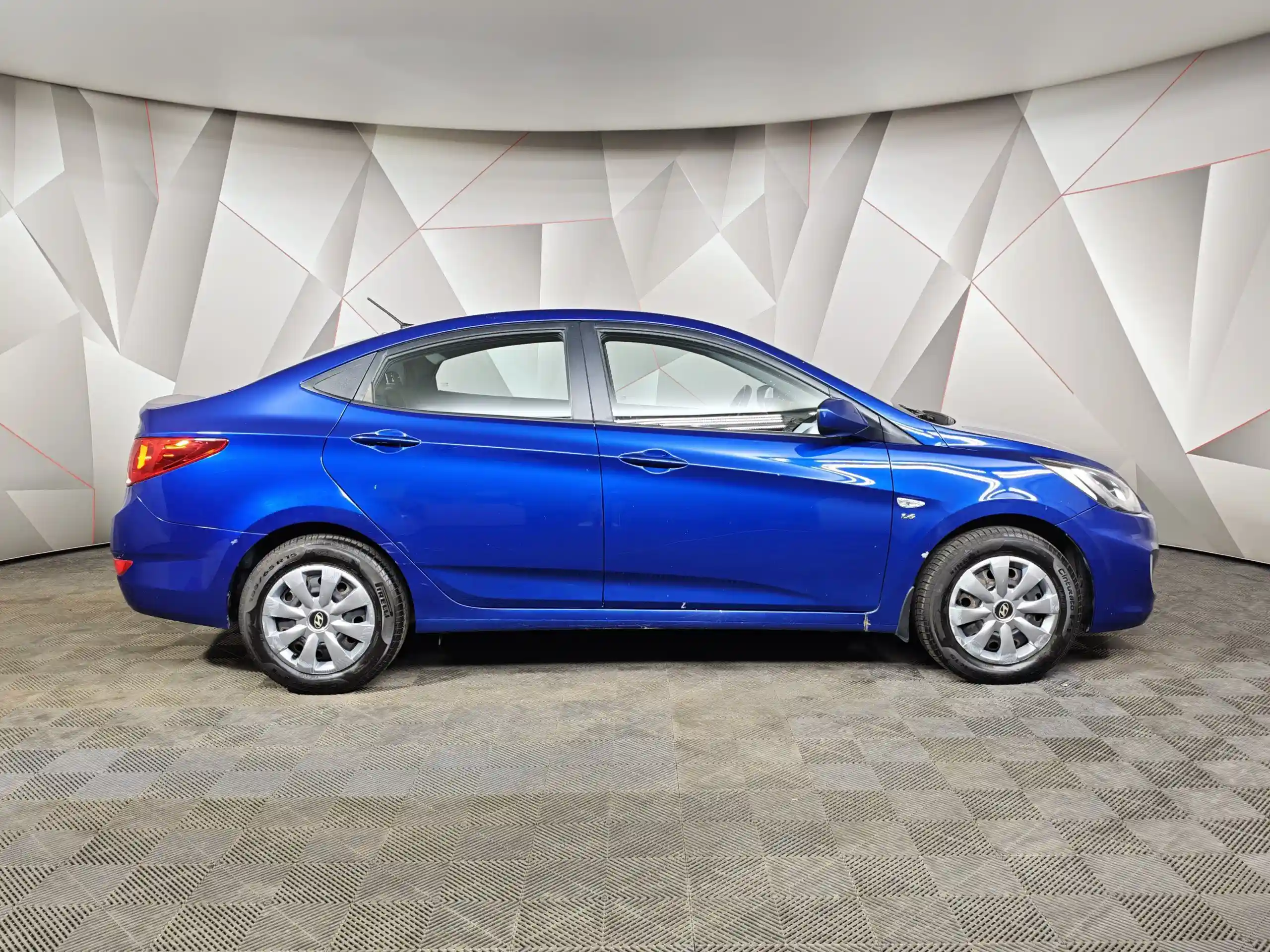 Hyundai Solaris 2012