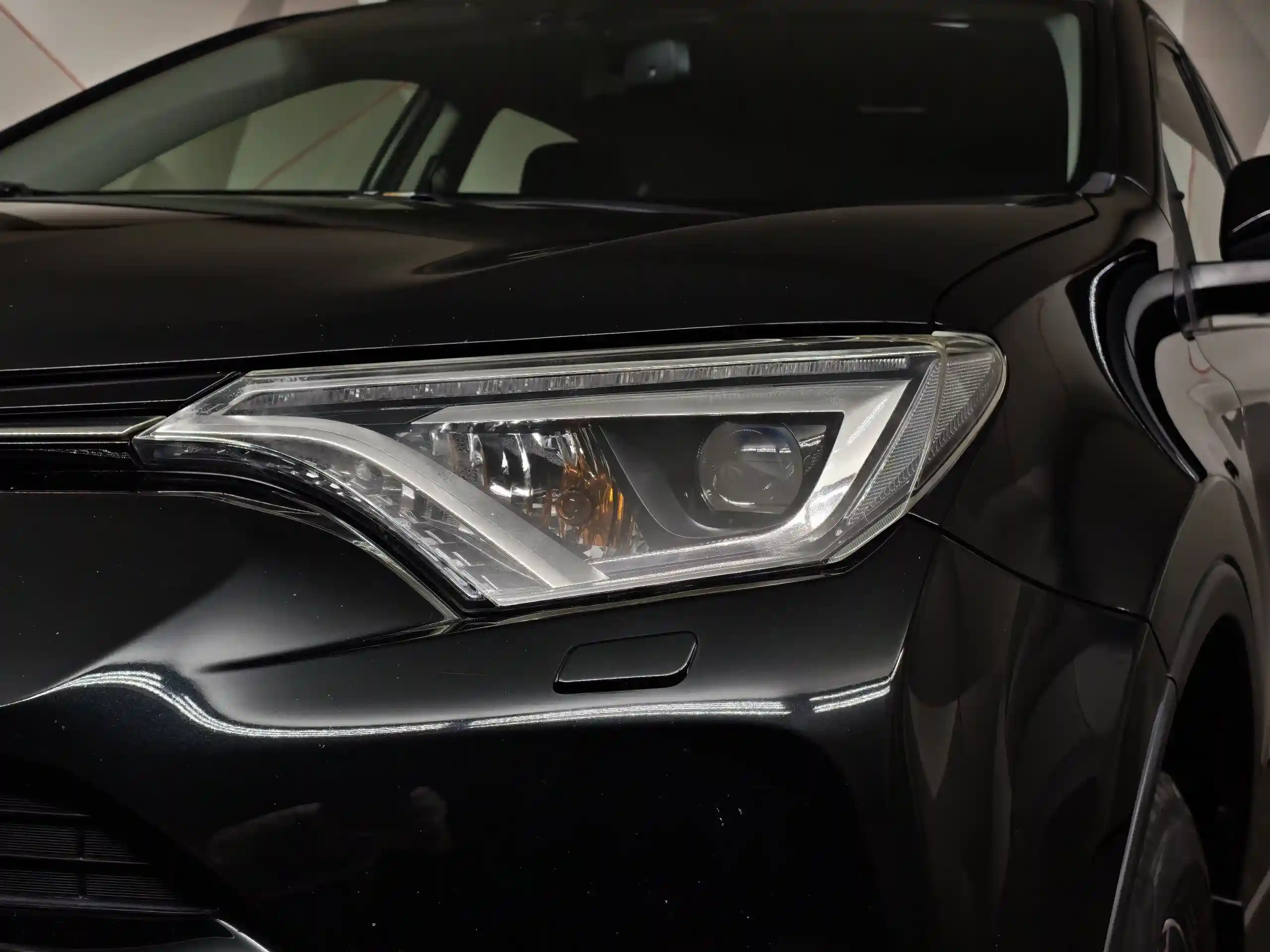 Toyota RAV4 2015