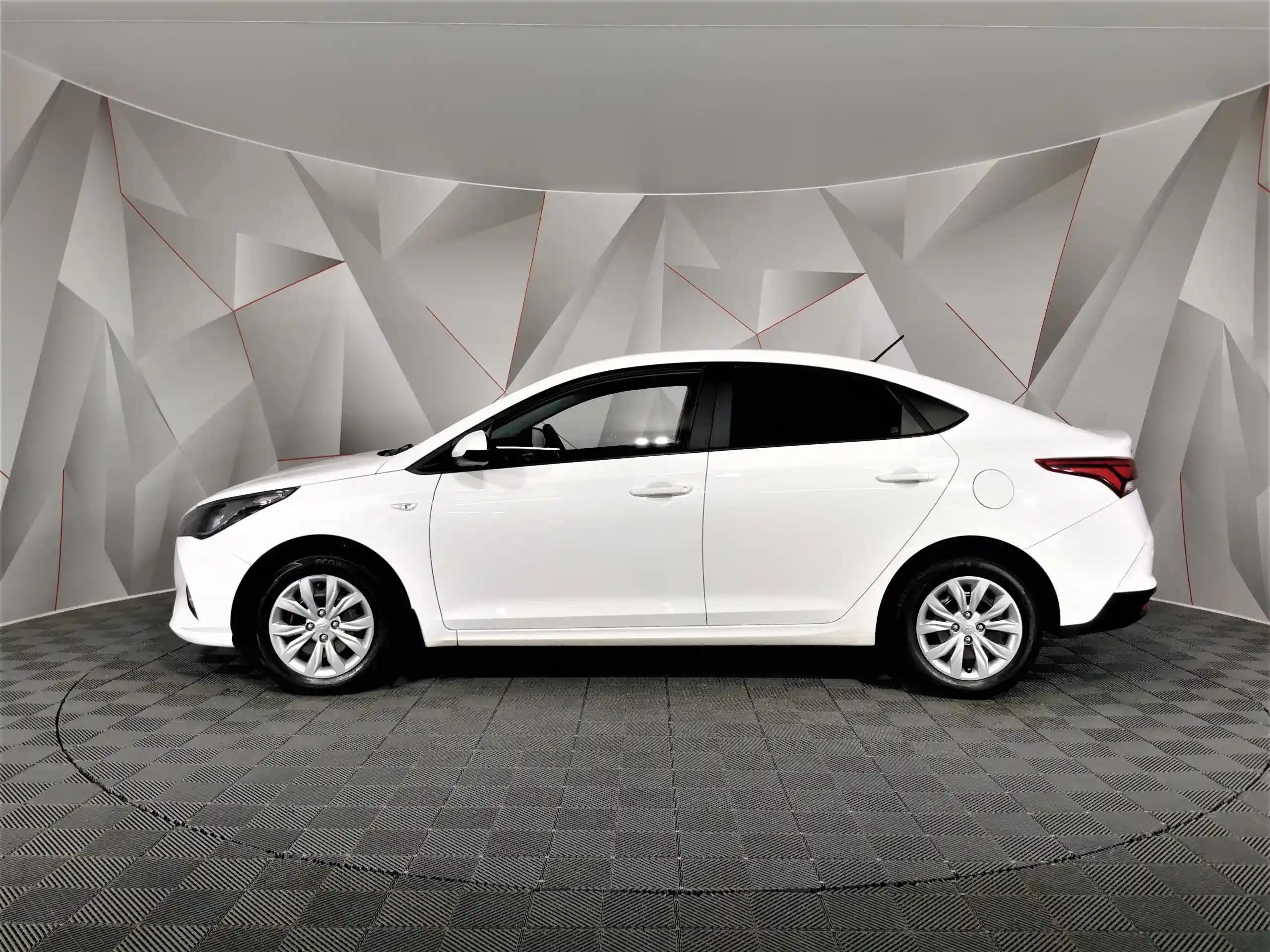 Hyundai Solaris 2022