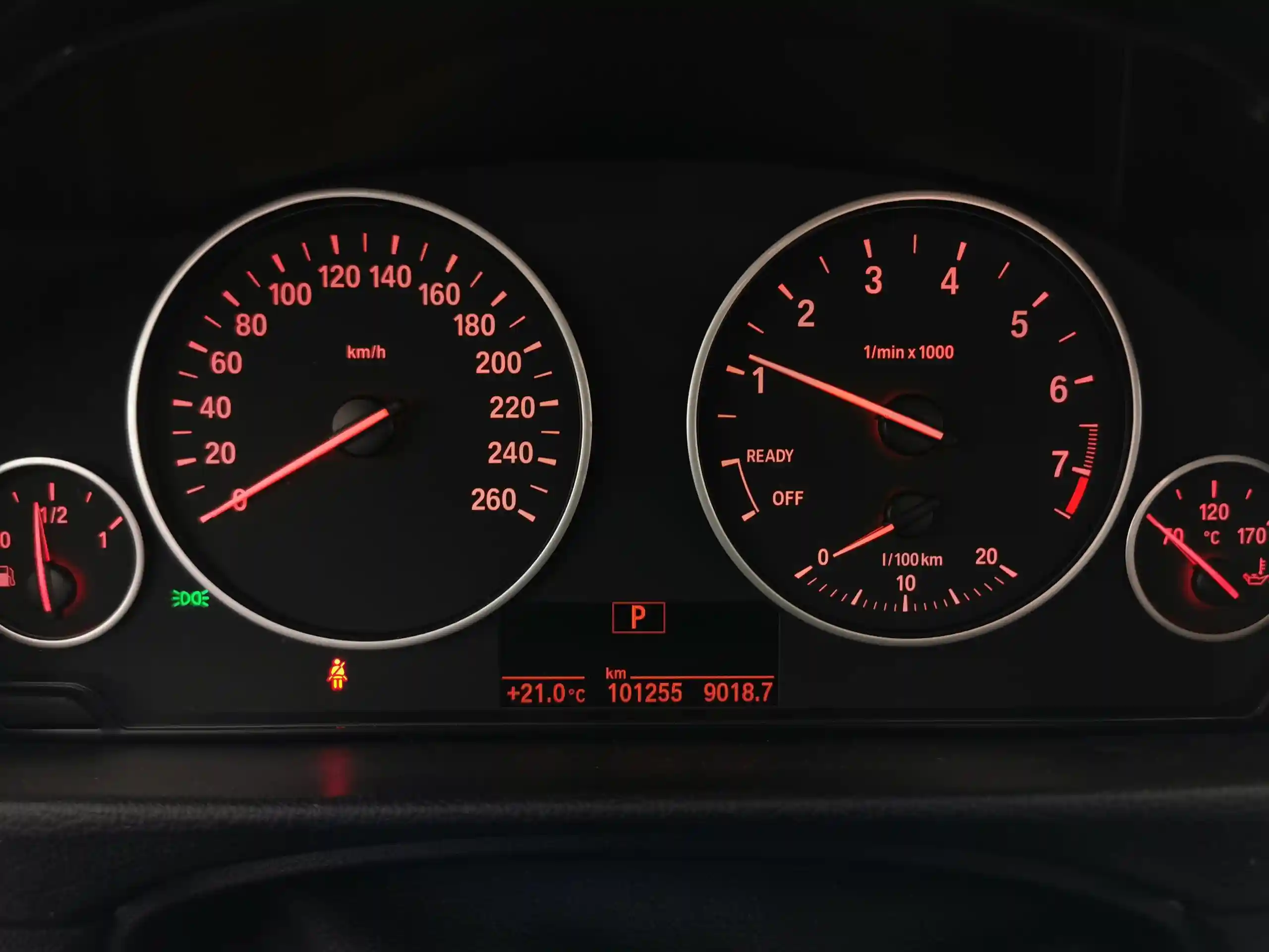 BMW 3 серия 2018