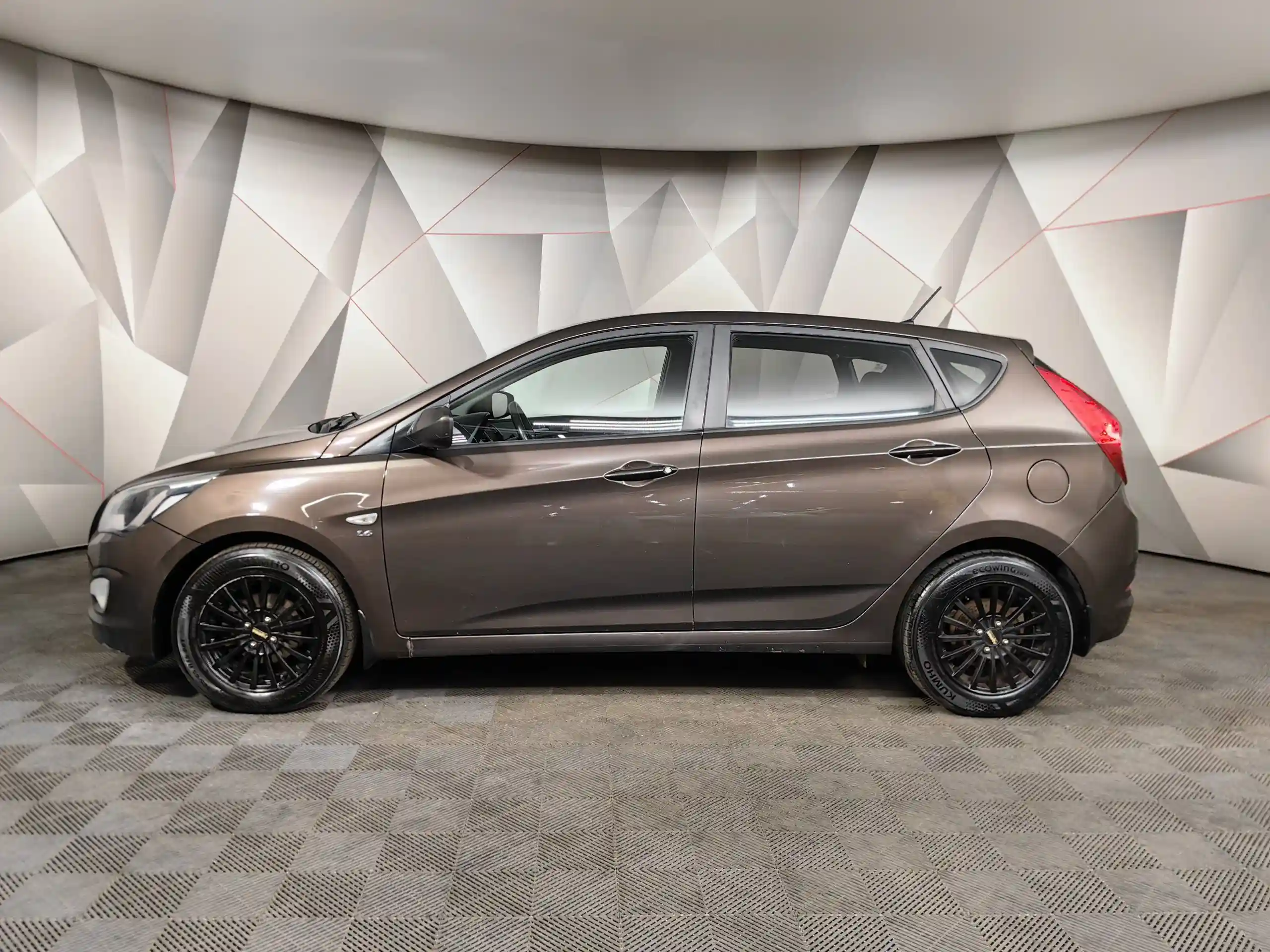 Hyundai Solaris 2016